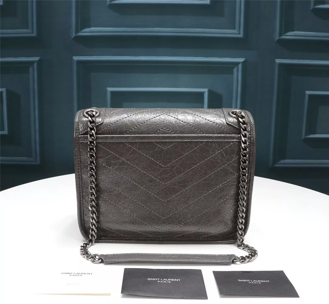 Timeless 2272 Yves Saint Laurent YSL AAA Quality Shoulder Bags For Women