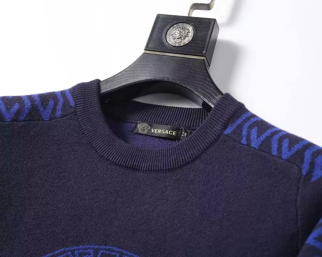 Timeless 2302 Versace Sweaters Long Sleeved For Men