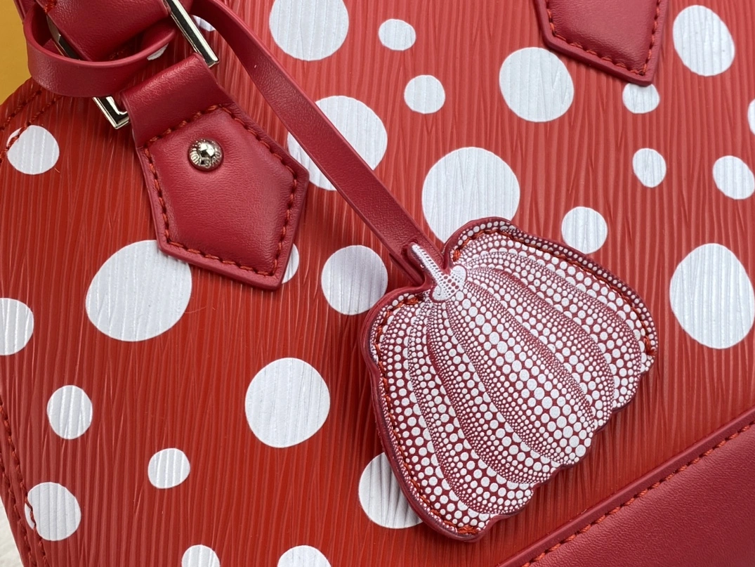 Timeless 2389 Louis Vuitton AAA Quality Handbags For Women