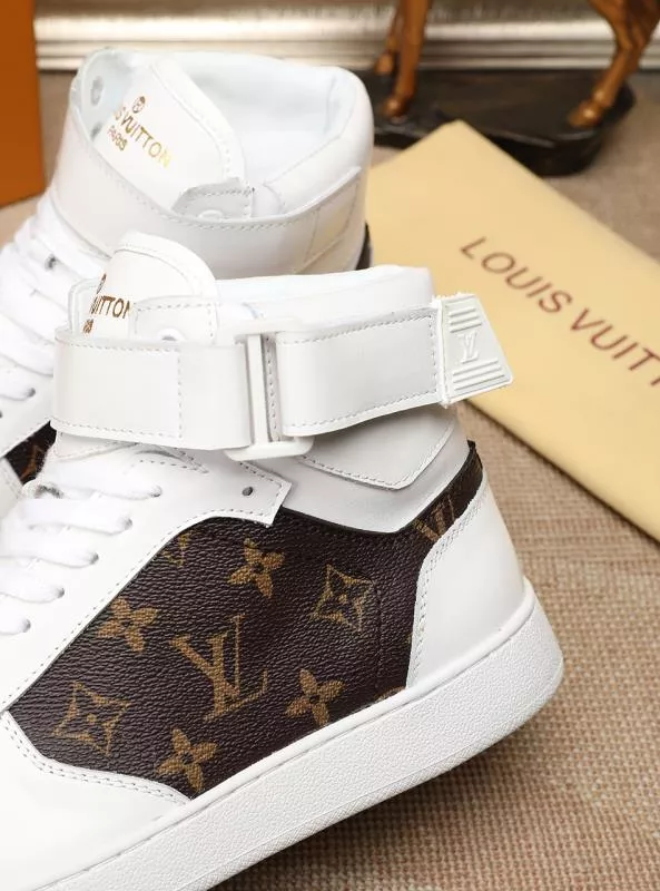 Timeless 243 Louis Vuitton High Tops Shoes For Men
