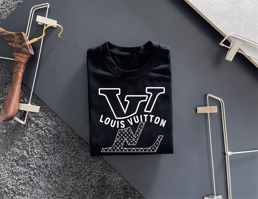 Timeless 2463 Louis Vuitton LV Hoodies Long Sleeved For Men