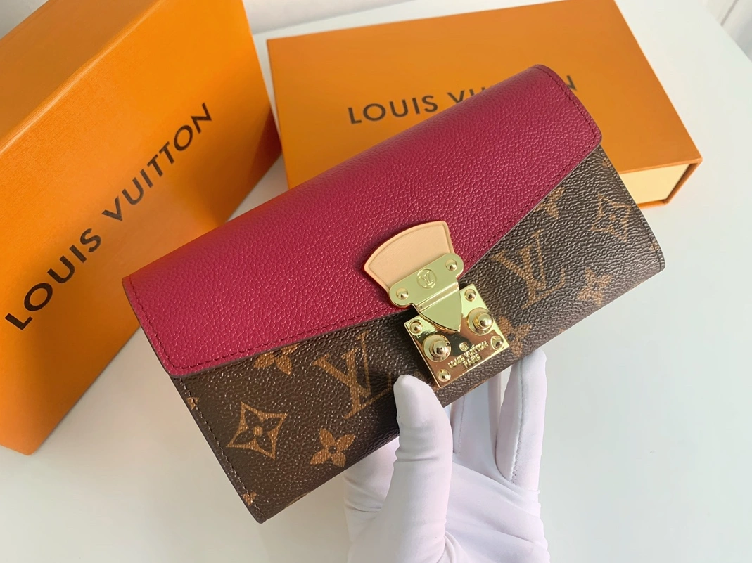 Timeless 2495 Louis Vuitton LV Wallets For Women