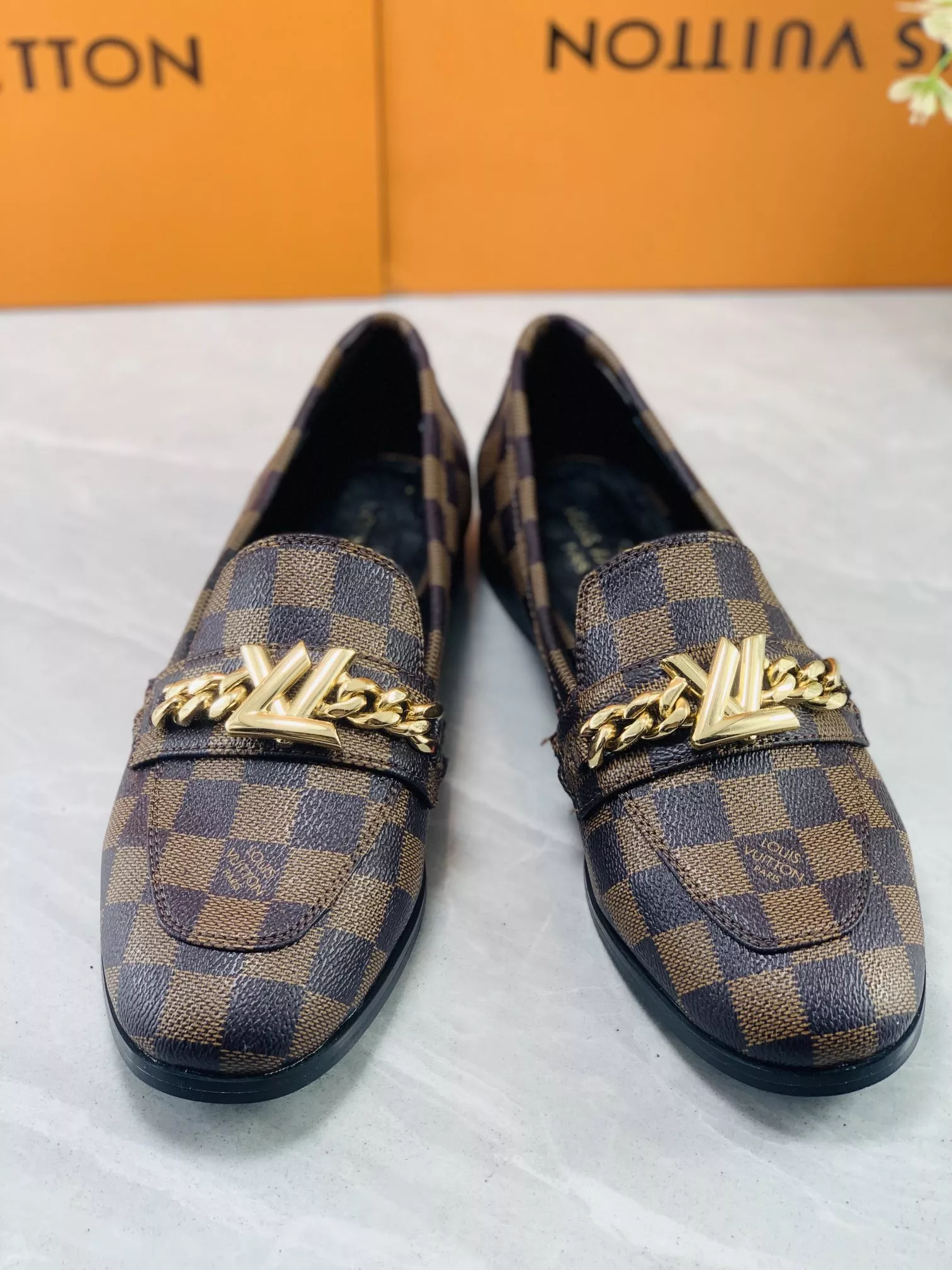 Timeless 2610 Louis Vuitton LV Oxfords Shoes For Women