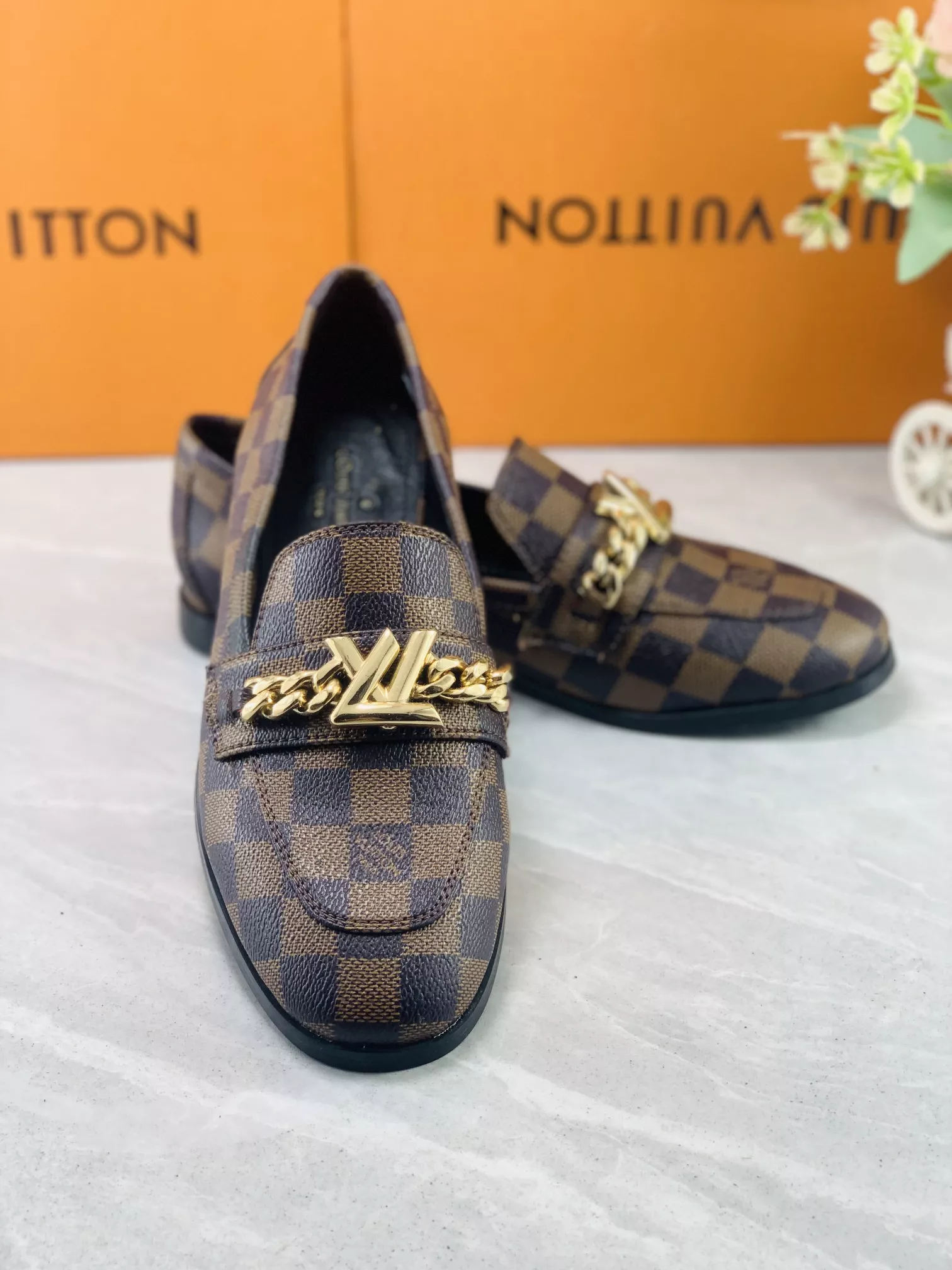 Timeless 2610 Louis Vuitton LV Oxfords Shoes For Women