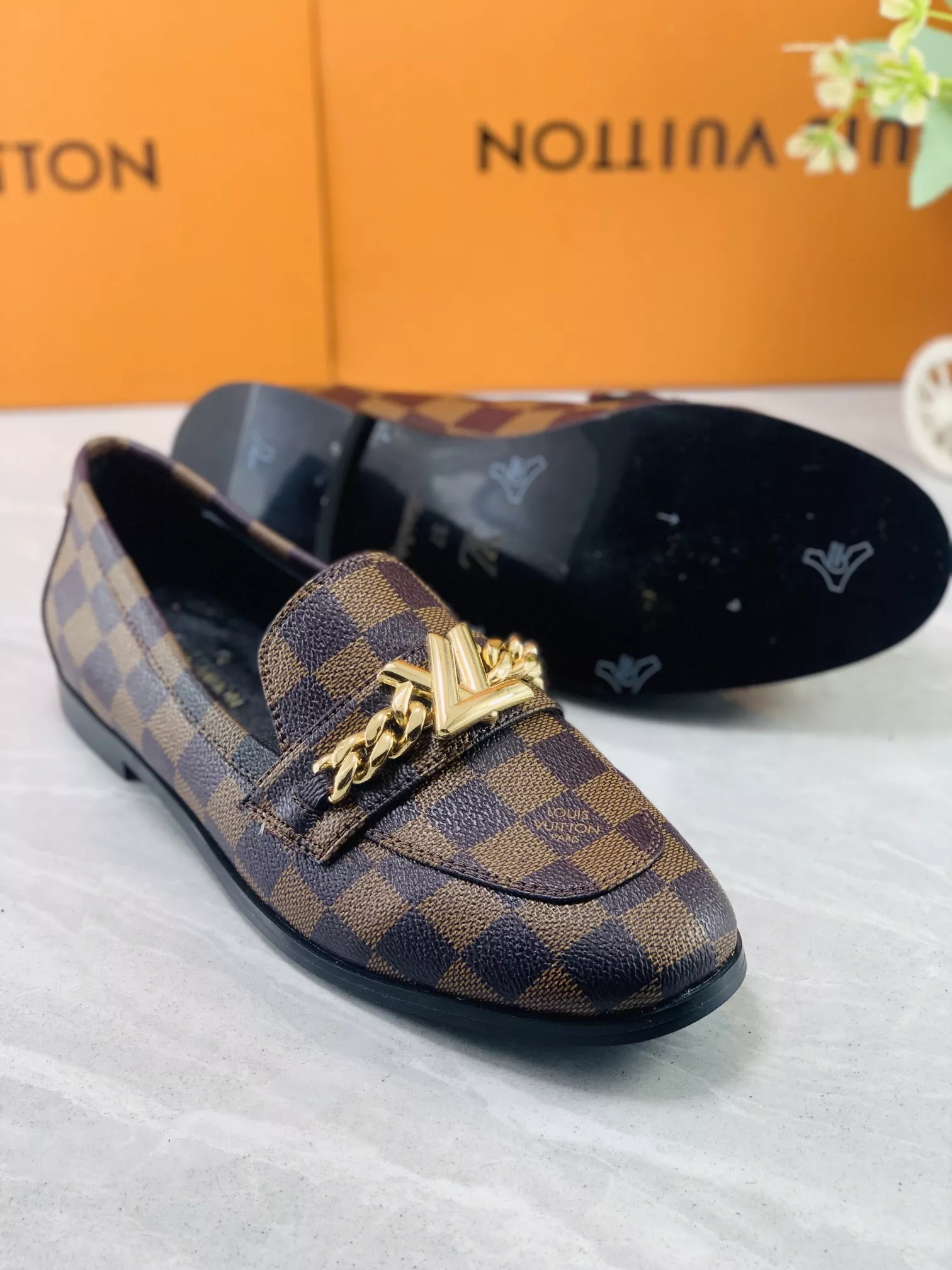 Timeless 2610 Louis Vuitton LV Oxfords Shoes For Women