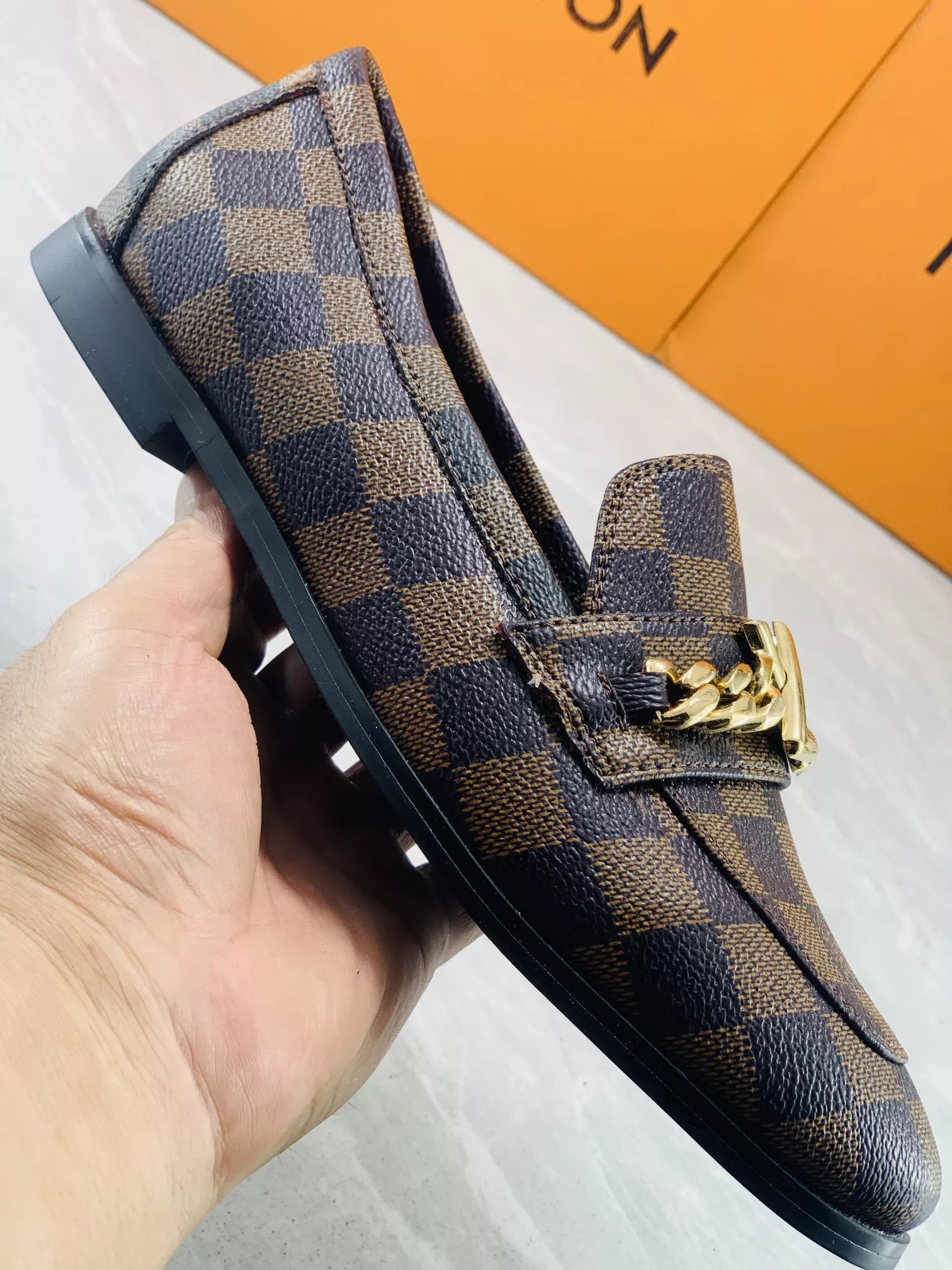 Timeless 2610 Louis Vuitton LV Oxfords Shoes For Women