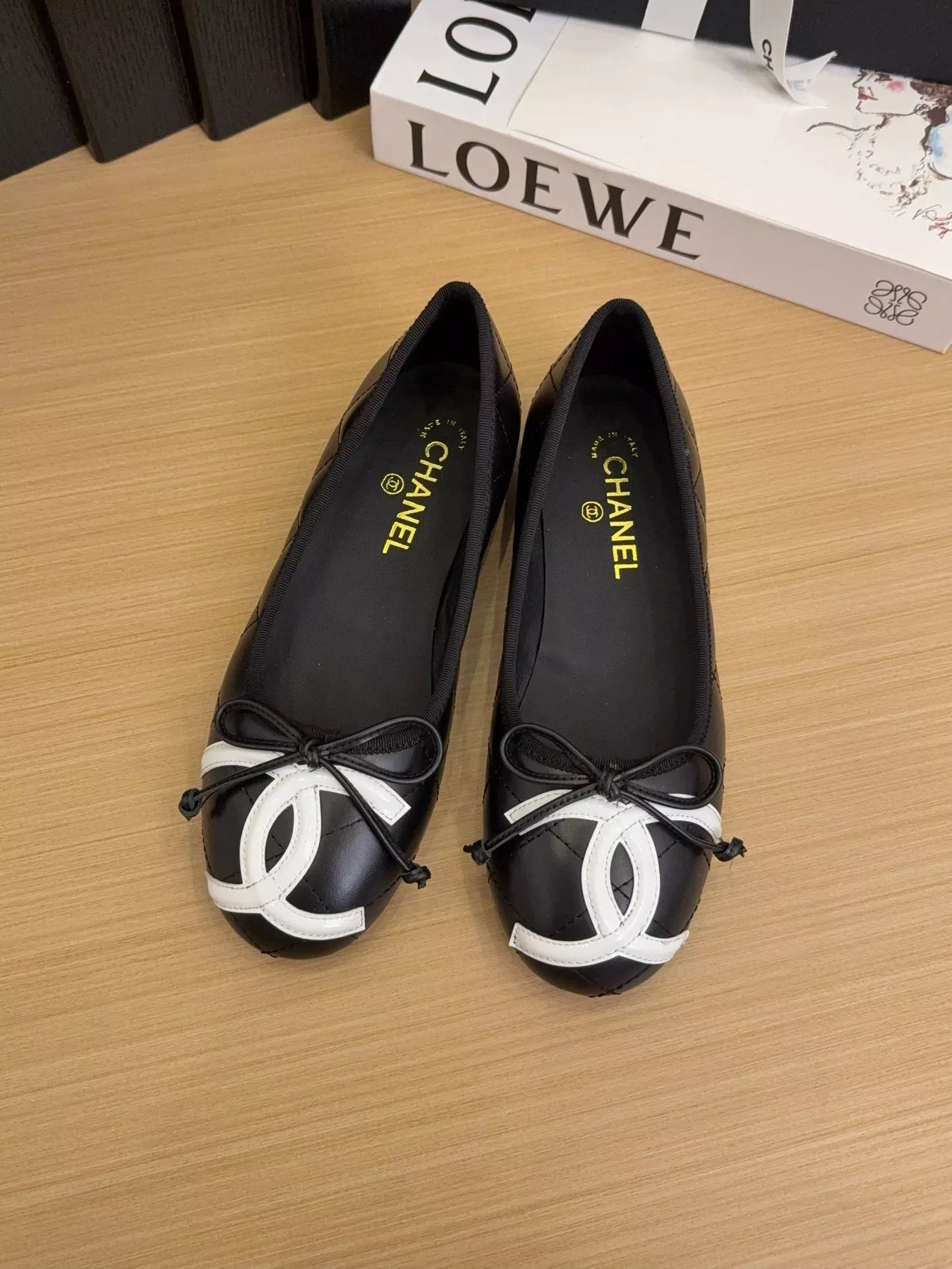 Timeless 2638 Chanel Flat Shoes For Women