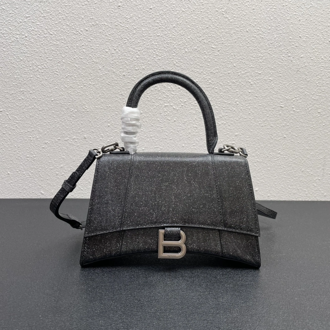 Timeless 2656 Balenciaga AAA Quality Messenger Bags For Women