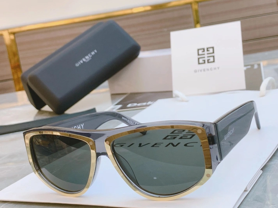 Timeless 267 Givenchy AAA Quality Sunglasses