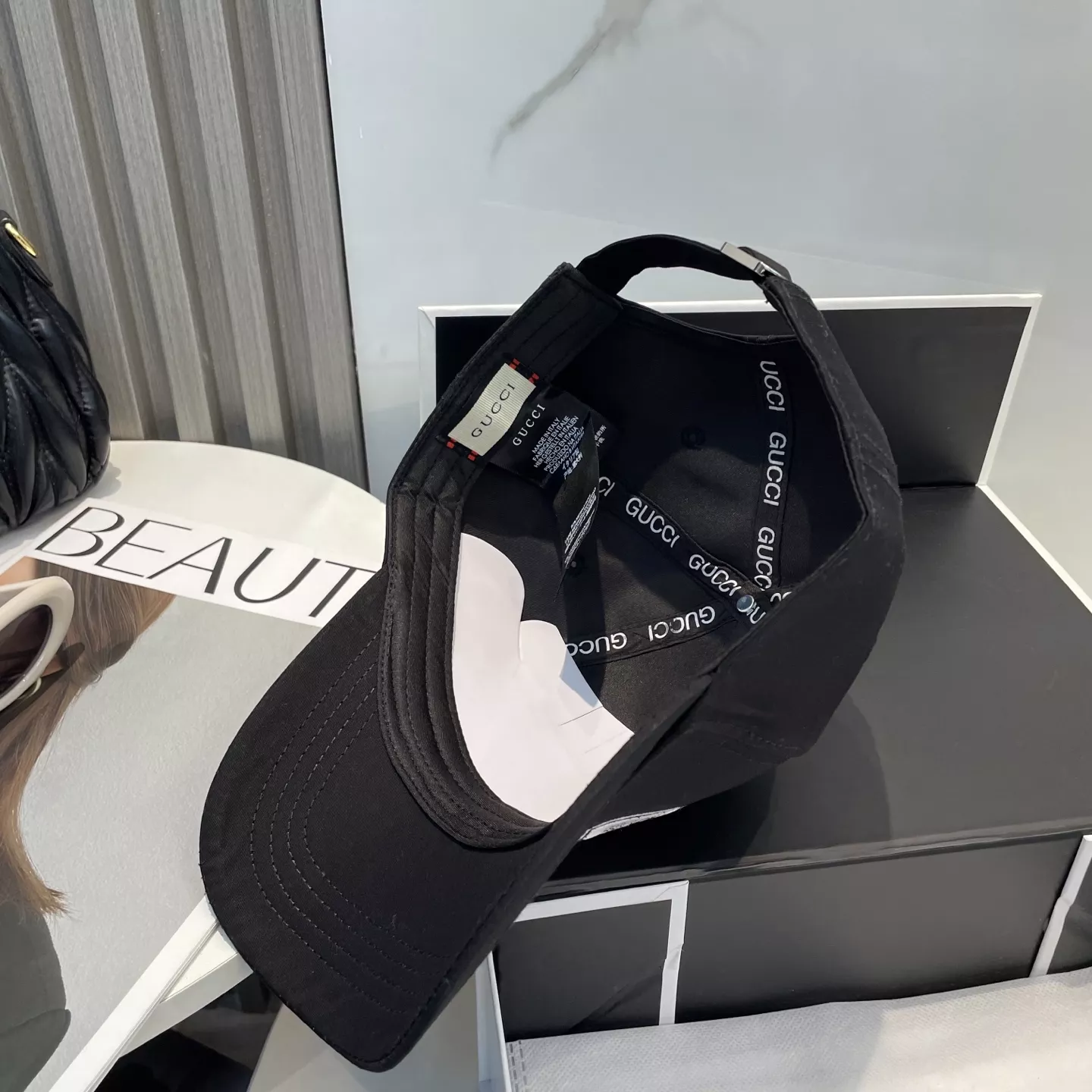 Timeless 2744 Gucci Caps