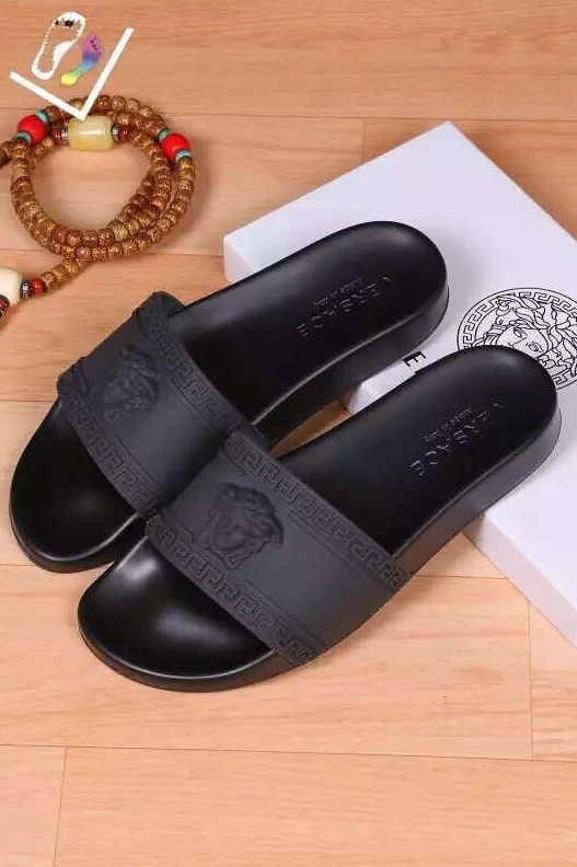 Timeless 2914 Versace Slippers For Men