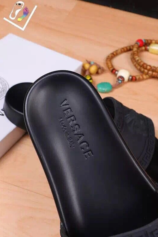 Timeless 2914 Versace Slippers For Men