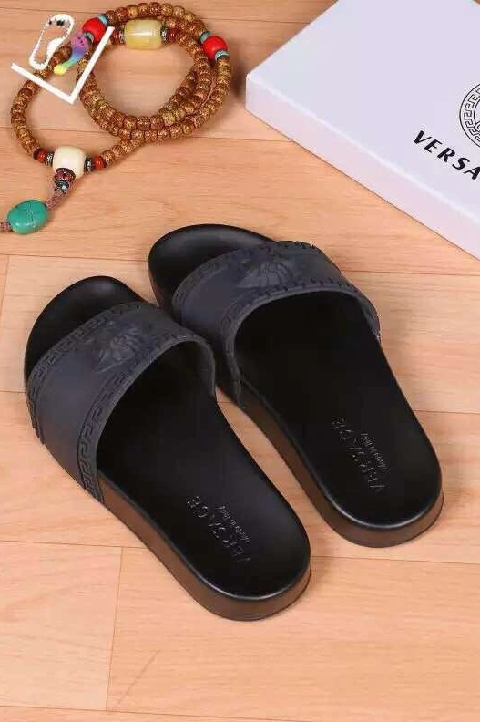 Timeless 2914 Versace Slippers For Men