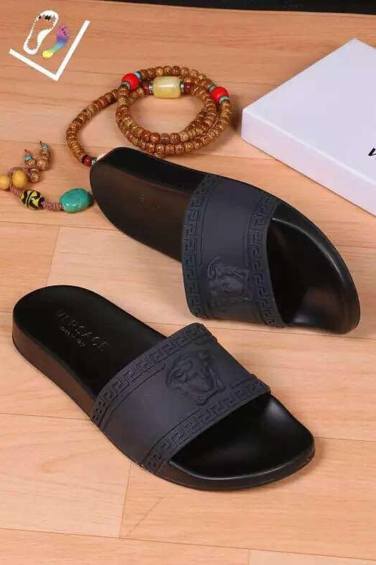 Timeless 2914 Versace Slippers For Men