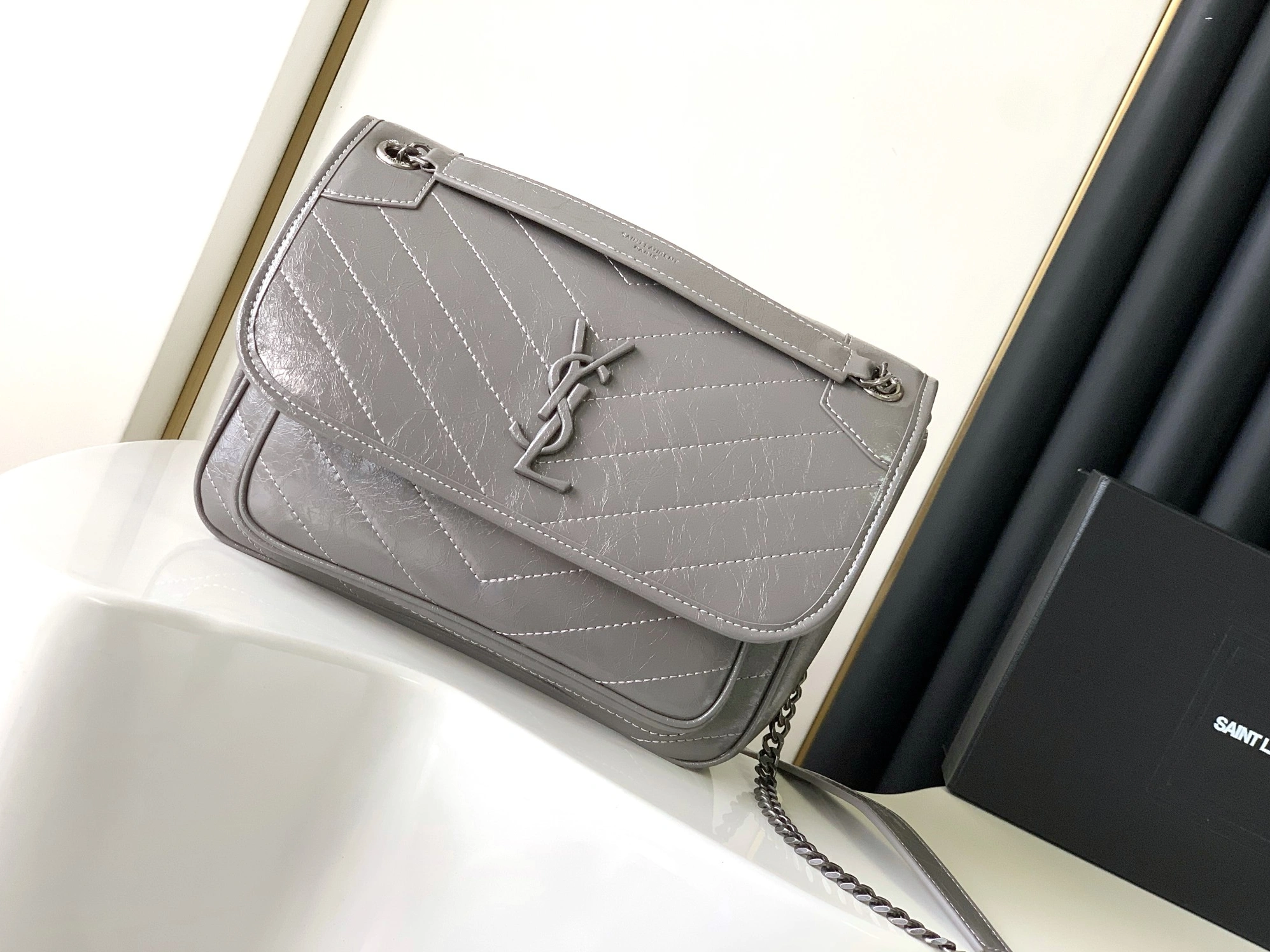Timeless 2921 Yves Saint Laurent YSL AAA Quality Shoulder Bags For Women