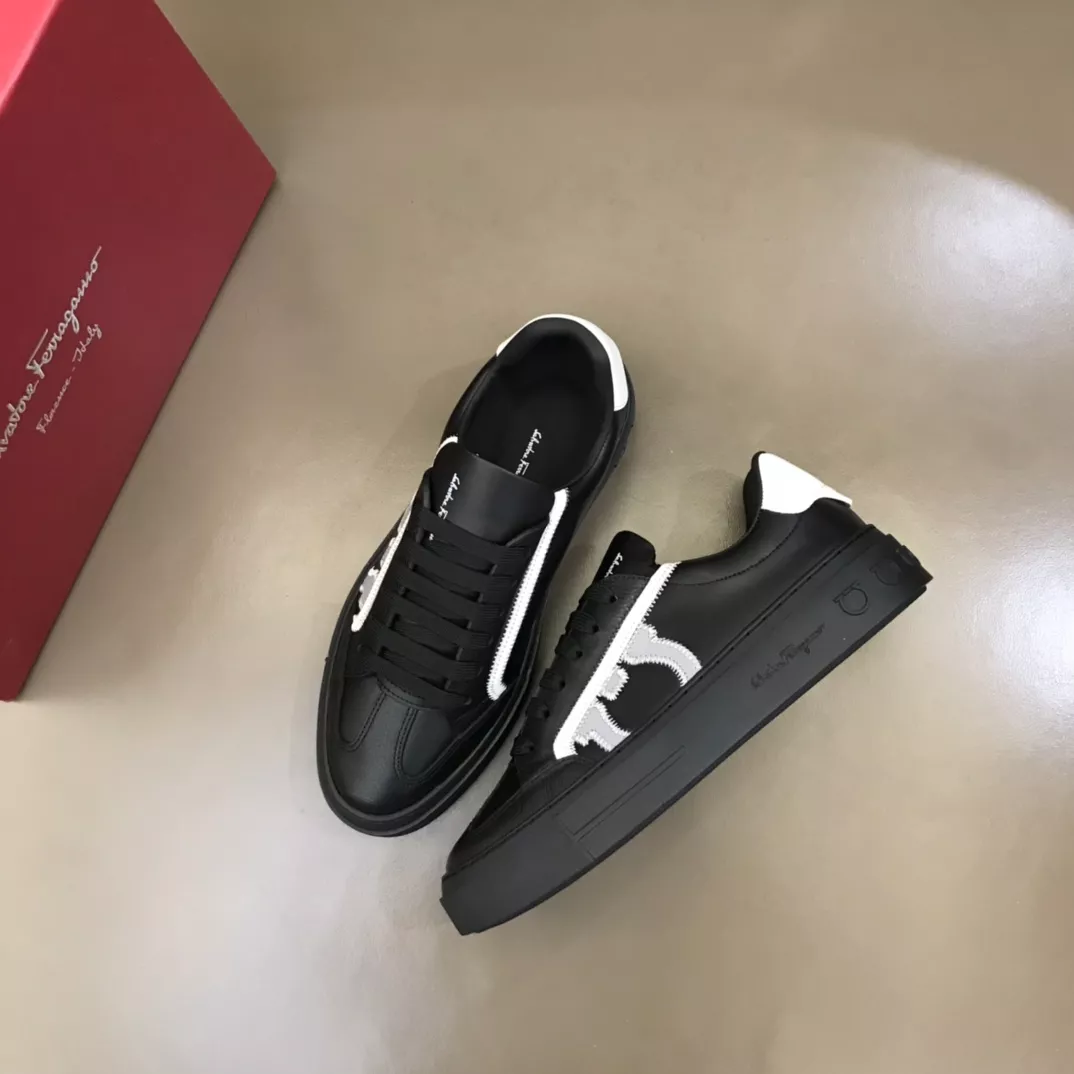 Timeless 2984 Salvatore Ferragamo Casual Shoes For Men