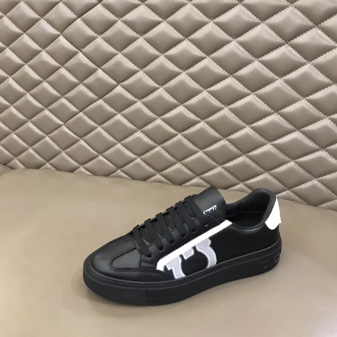 Timeless 2984 Salvatore Ferragamo Casual Shoes For Men