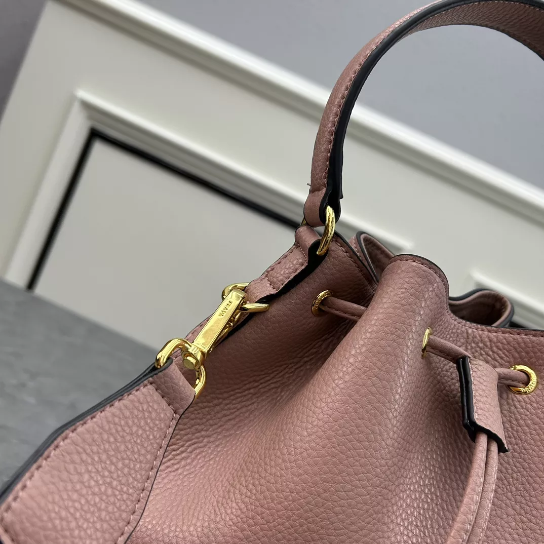 Timeless 2988 Prada AAA Quality Handbags For Women