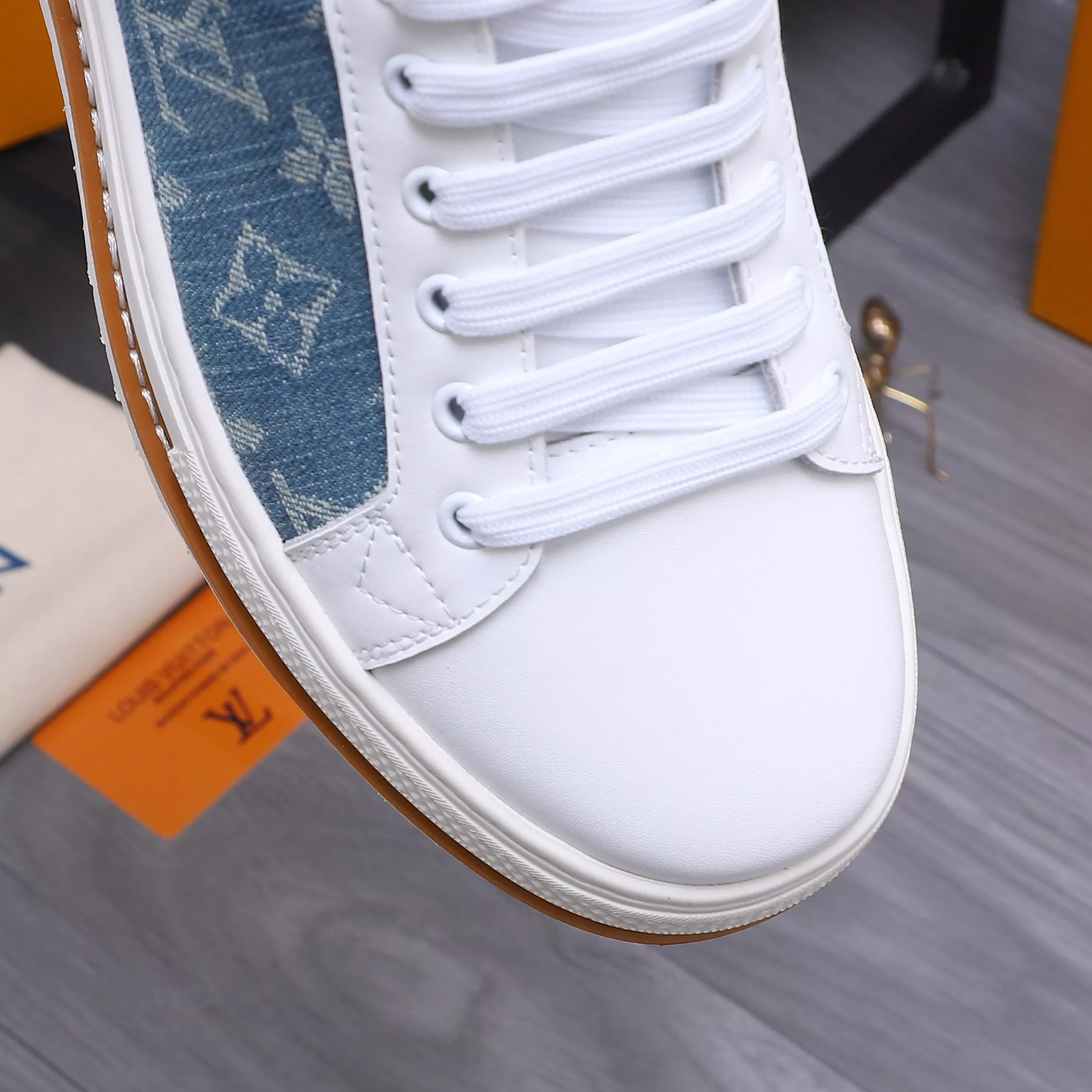 Timeless 2995 Louis Vuitton Casual Shoes For Men