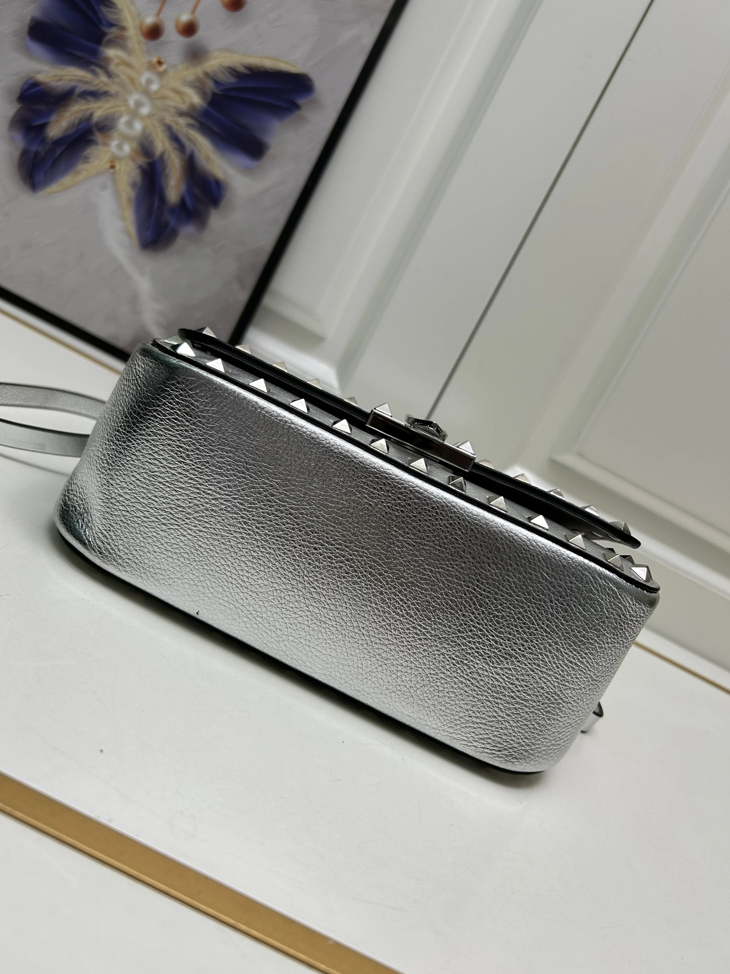 Timeless 306 Valentino AAA Quality Messenger Bags For Women
