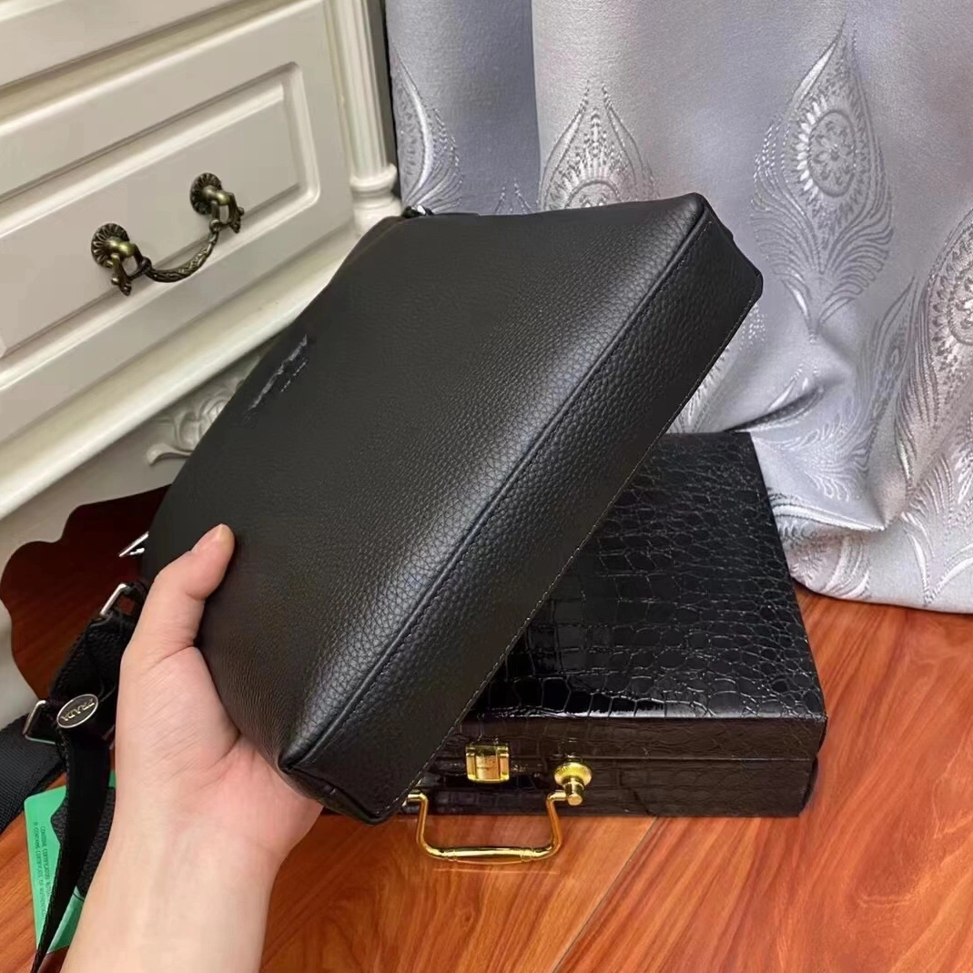 Timeless 315 Prada AAA Man Messenger Bags