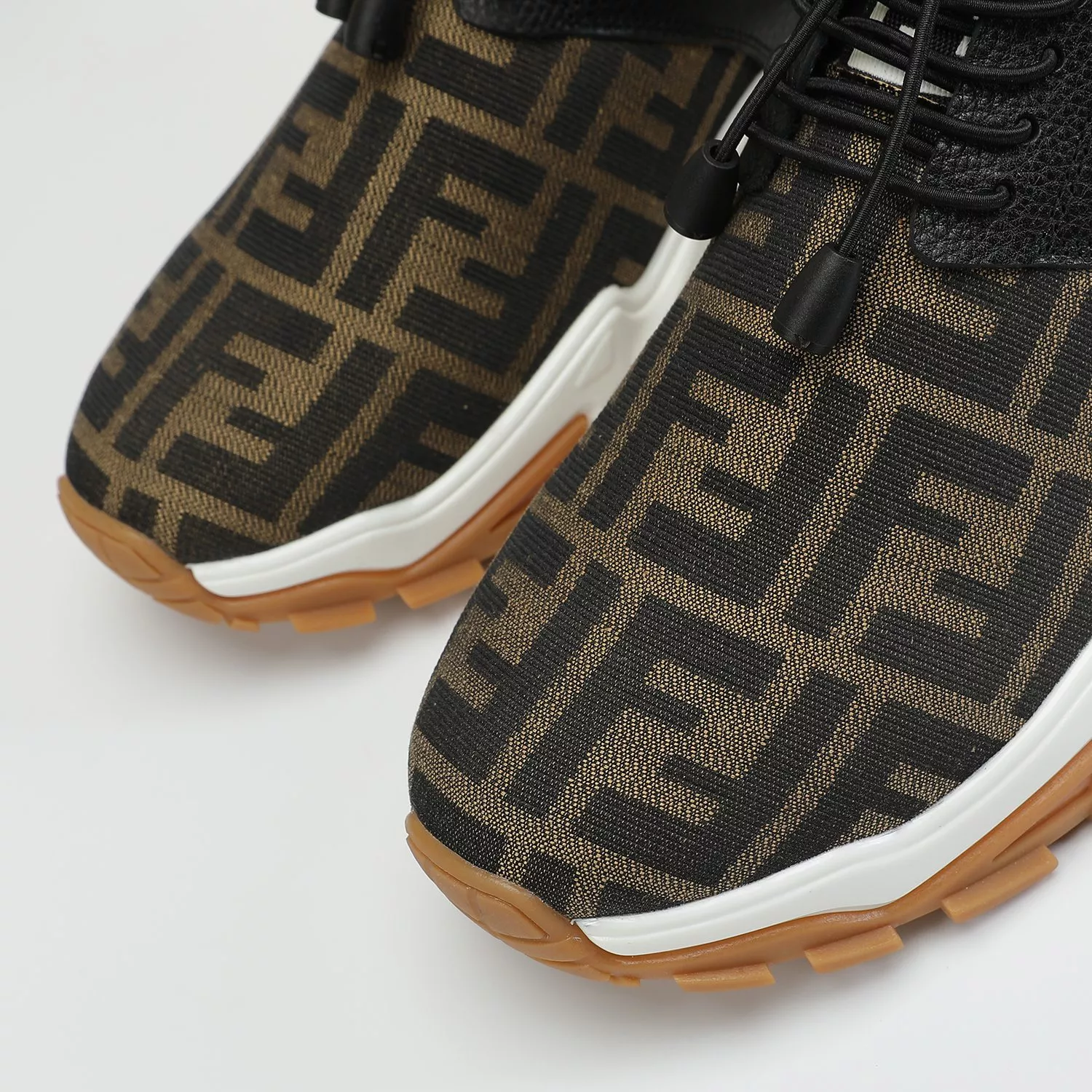 Timeless 320 Fendi Casual Shoes For Men