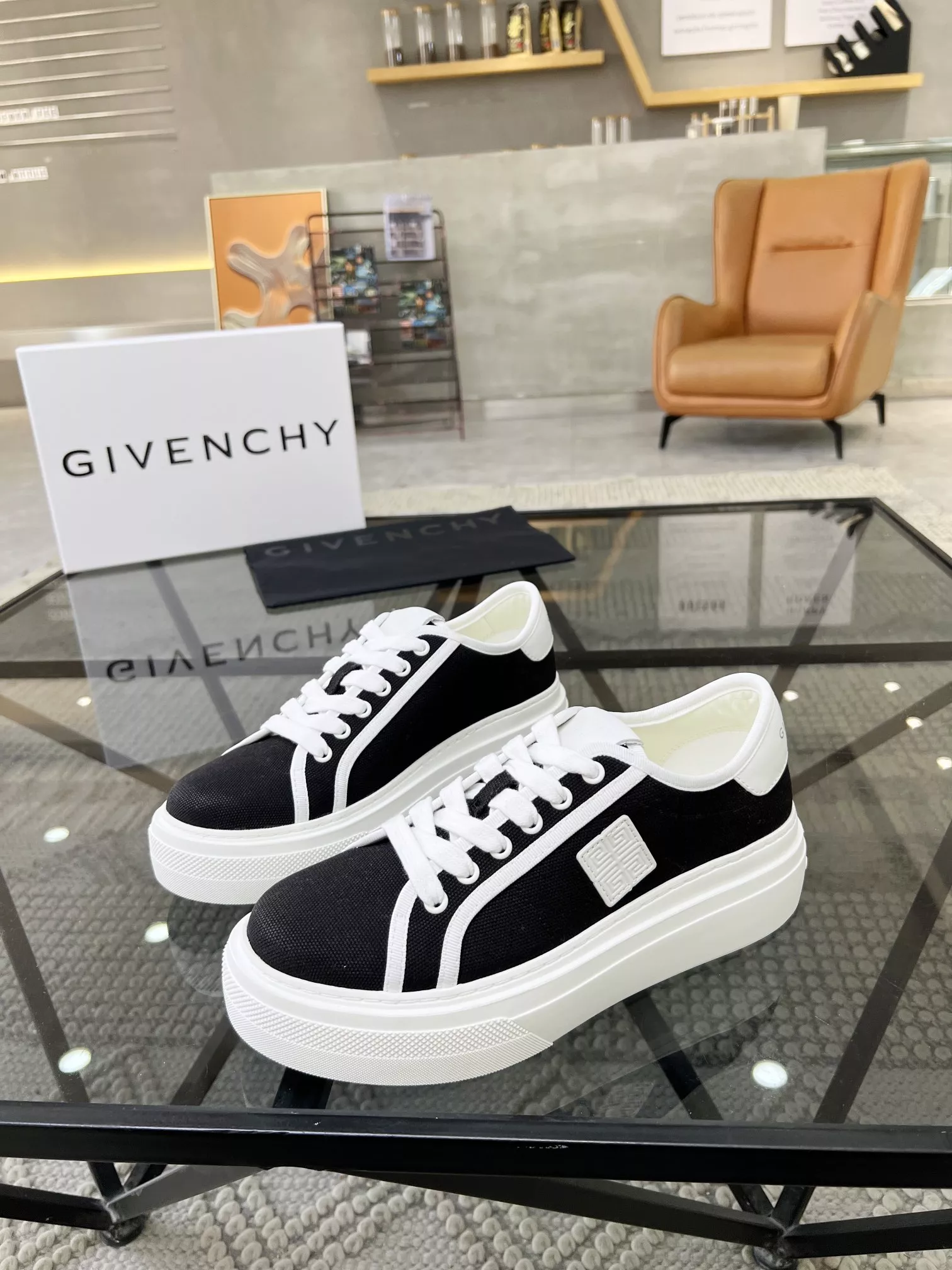 Timeless 3219 Givenchy Casual Shoes For Men