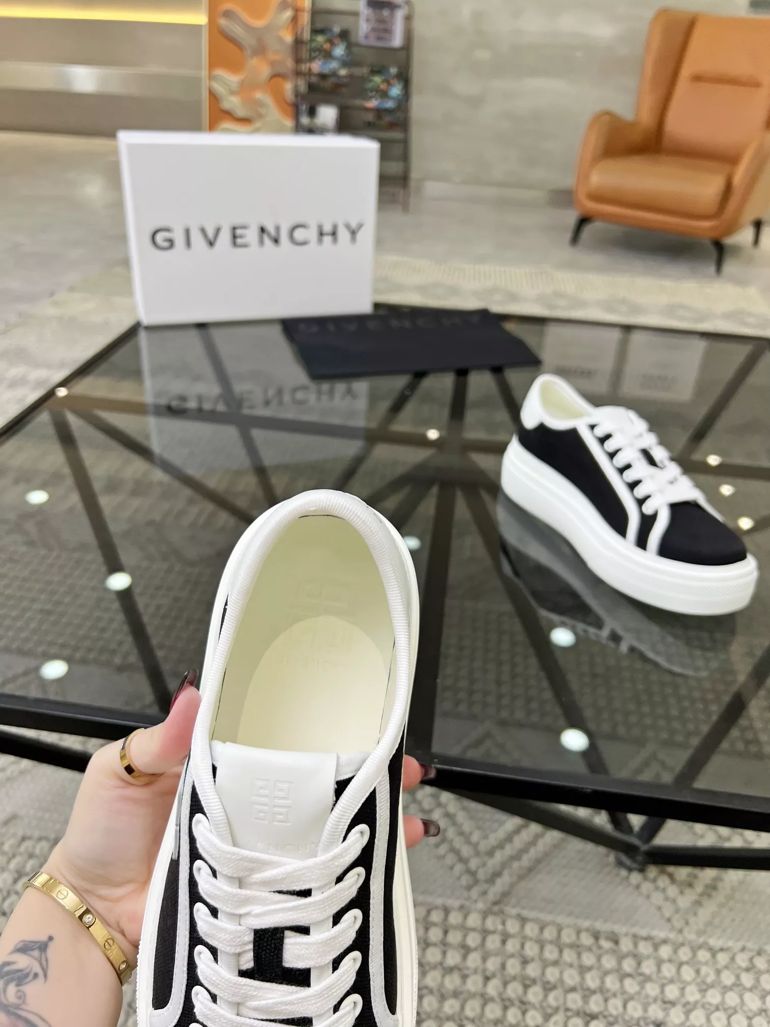 Timeless 3219 Givenchy Casual Shoes For Men