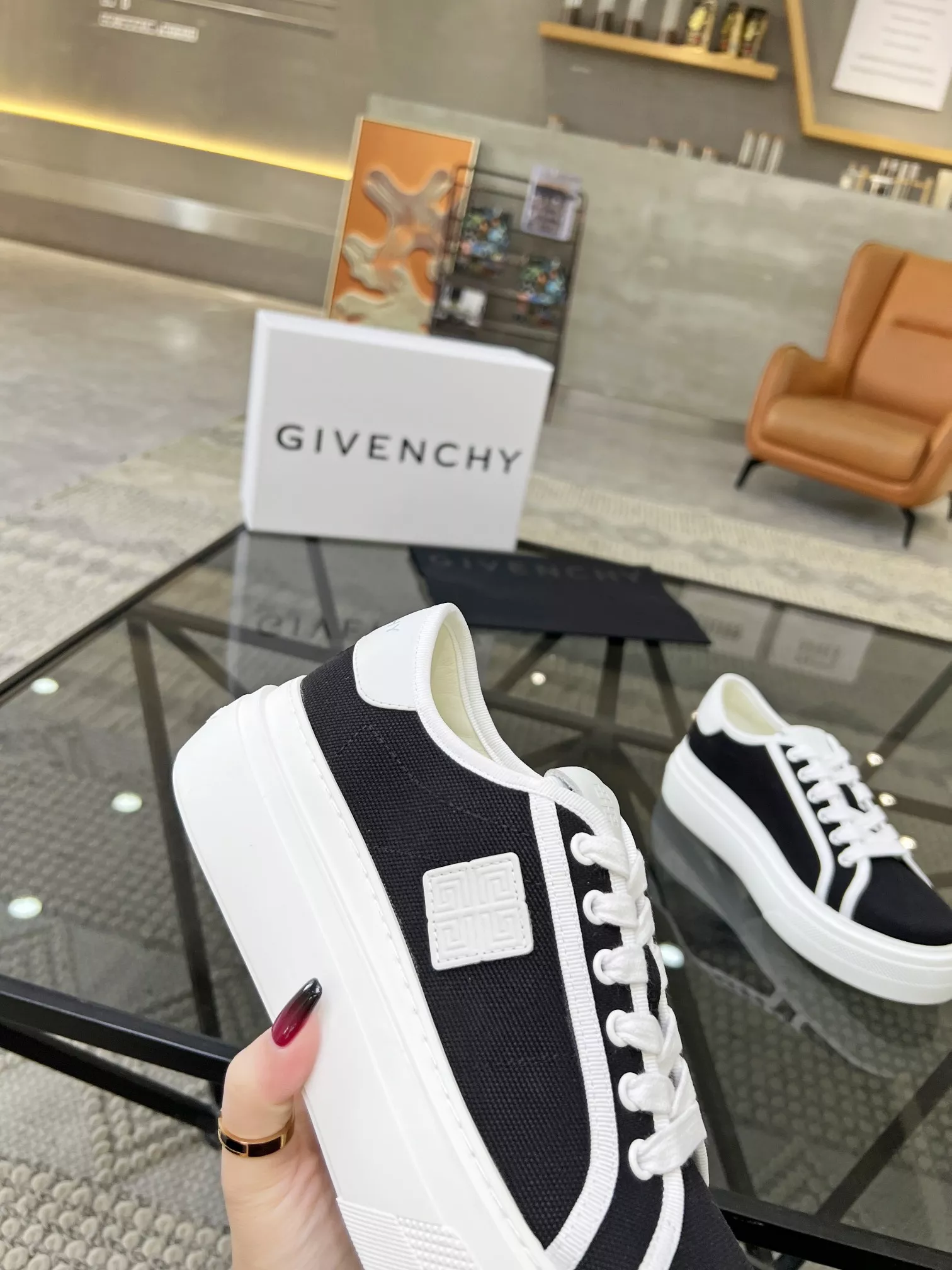 Timeless 3219 Givenchy Casual Shoes For Men