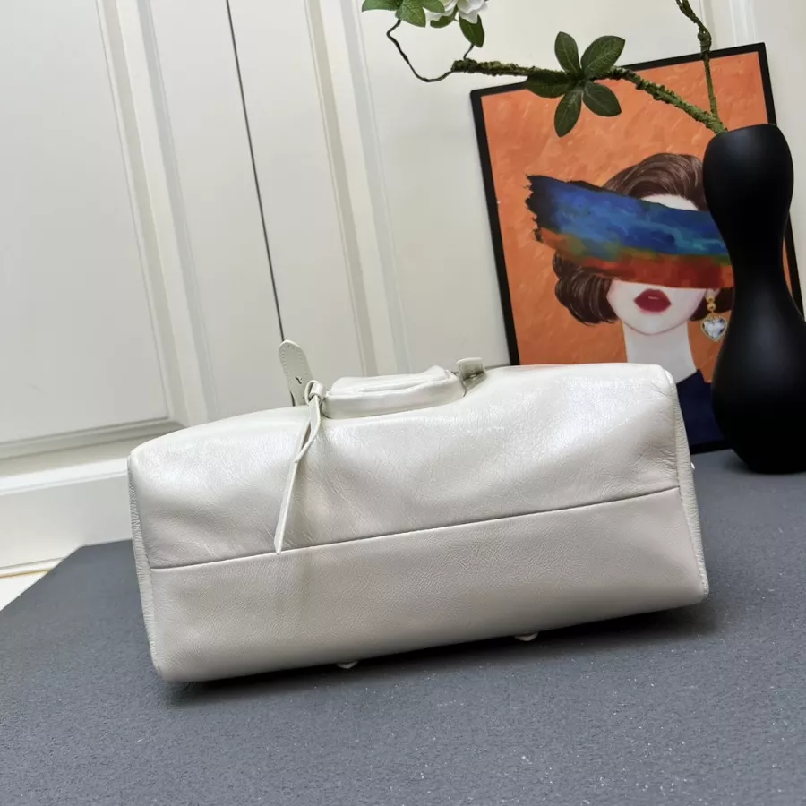 Timeless 3316 Prada AAA Quality Shoulder Bags For Women
