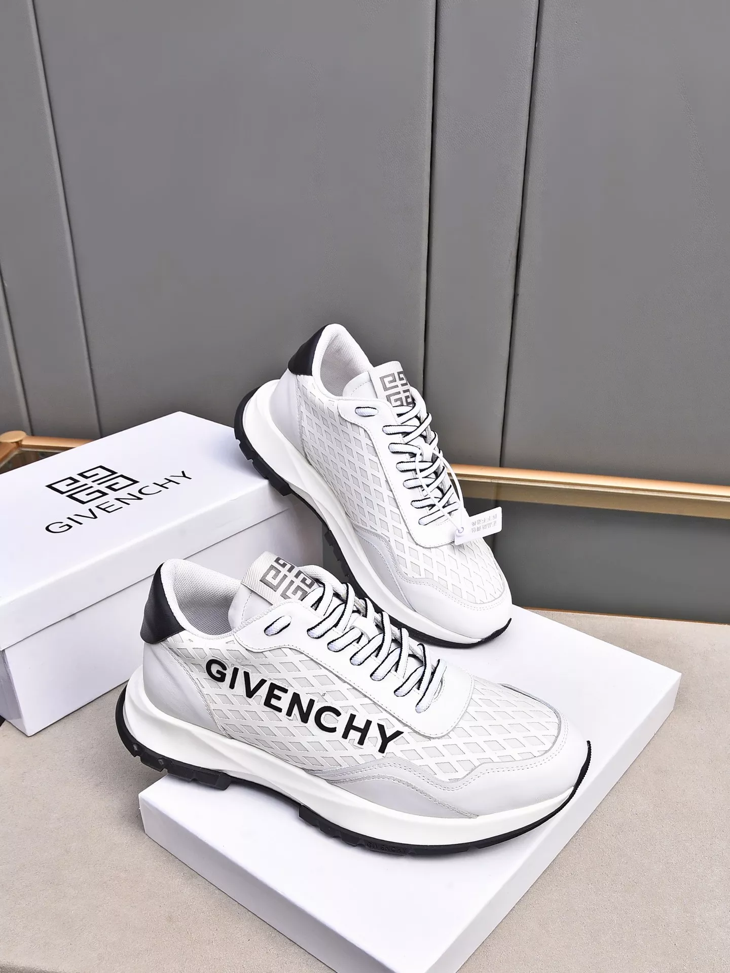 Timeless 3530 Givenchy Casual Shoes For Men