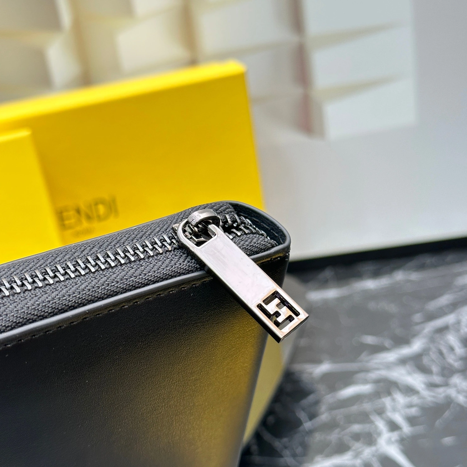 Timeless 3674 Fendi Wallets For Unisex
