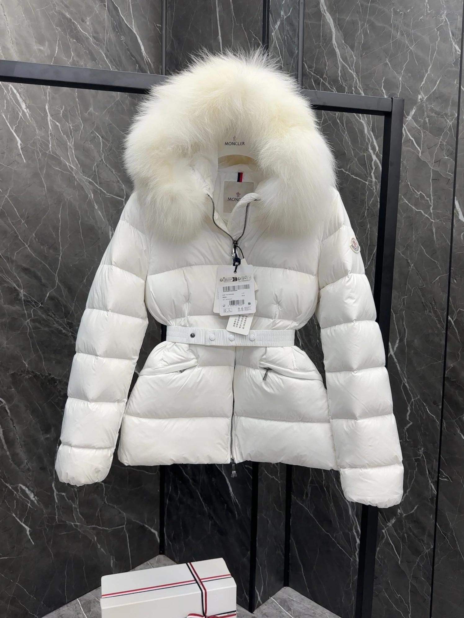 Timeless 3759 Moncler Down Feather Coat Long Sleeved For Women