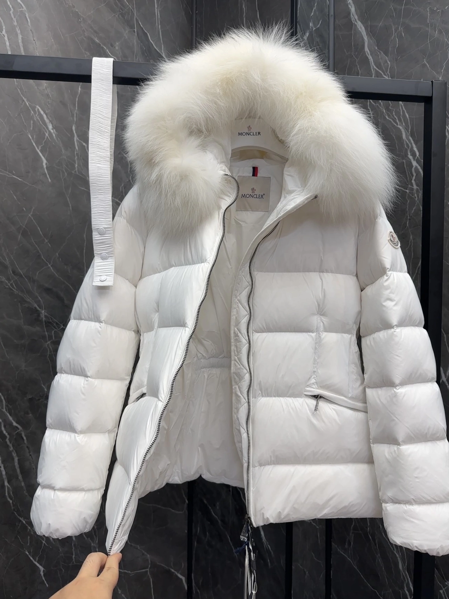 Timeless 3759 Moncler Down Feather Coat Long Sleeved For Women