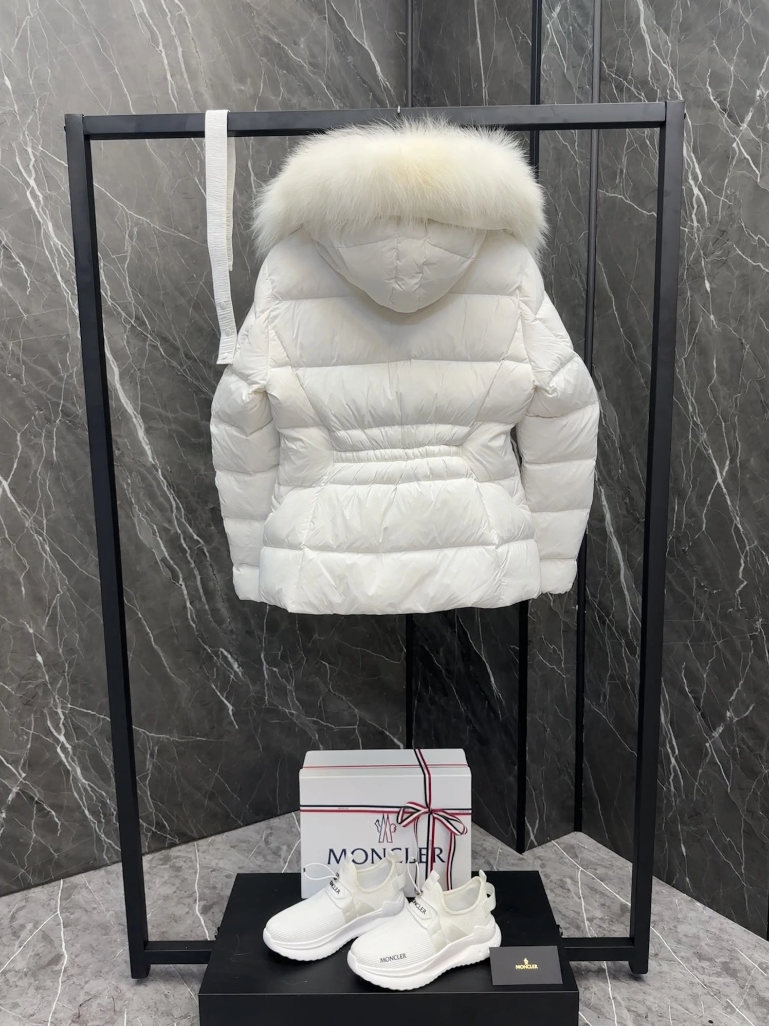Timeless 3759 Moncler Down Feather Coat Long Sleeved For Women