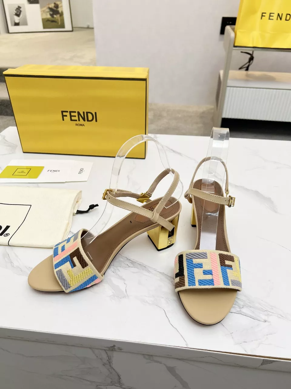 Timeless 3791 Fendi Sandal For Women
