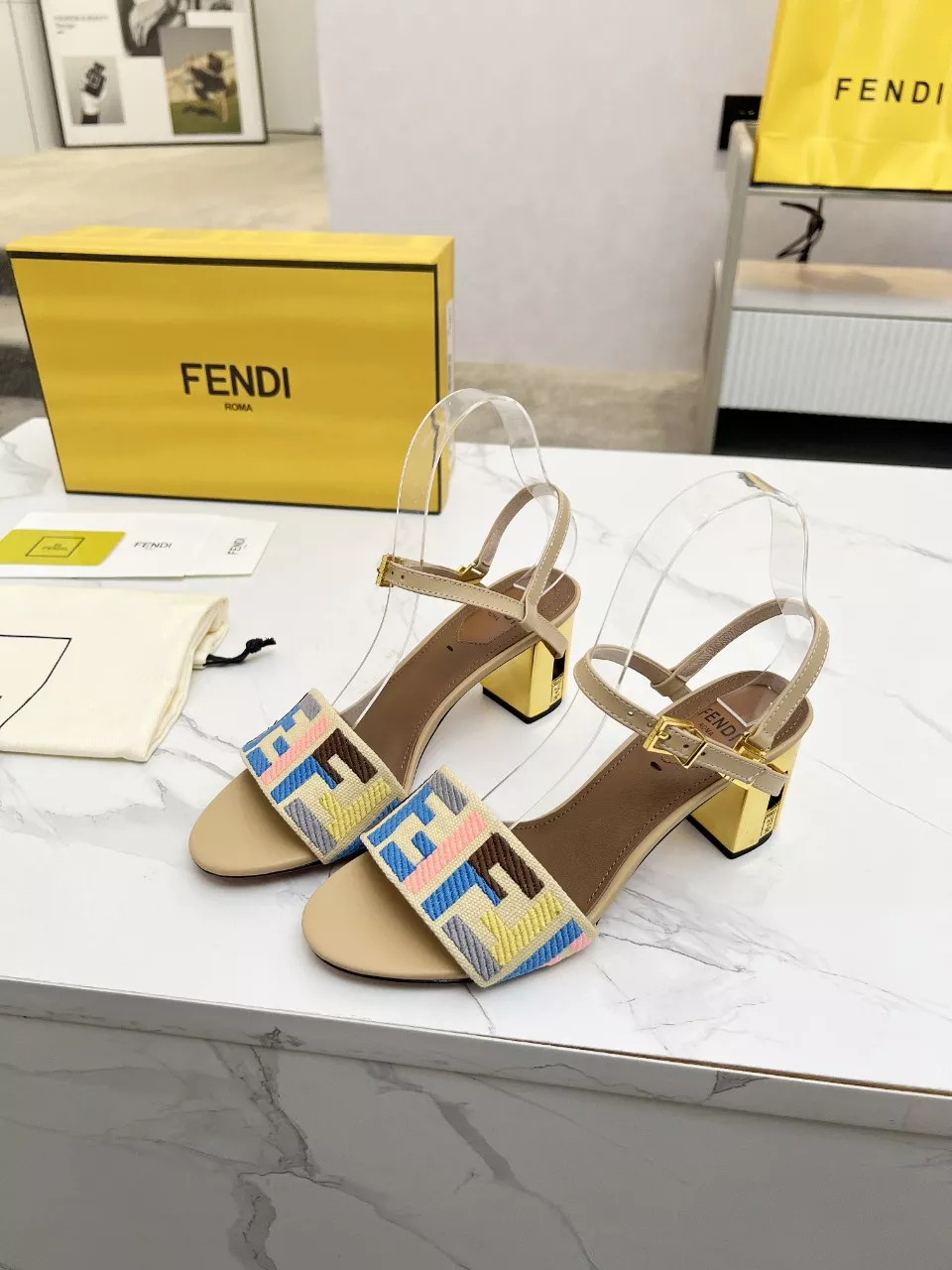 Timeless 3791 Fendi Sandal For Women