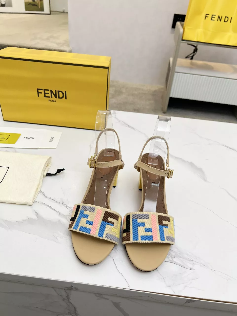 Timeless 3791 Fendi Sandal For Women