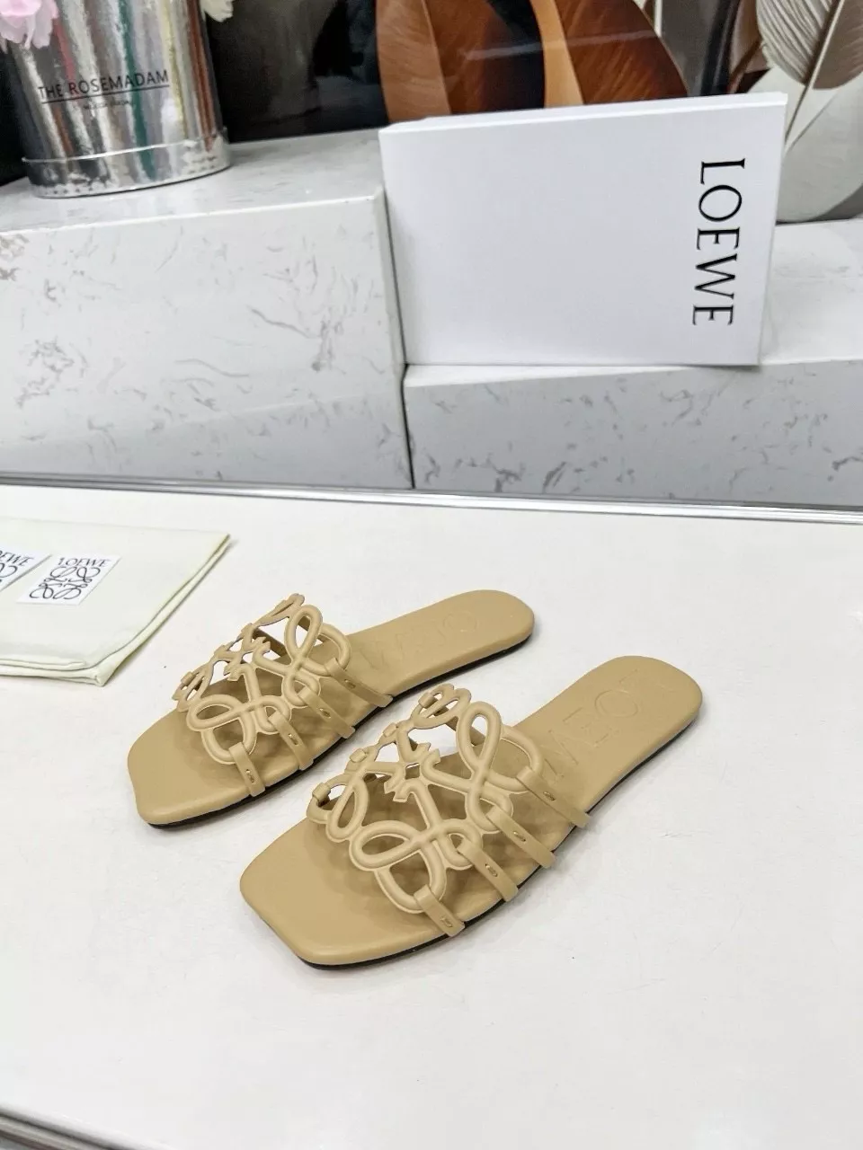 Timeless 3811 LOEWE Slippers For Women