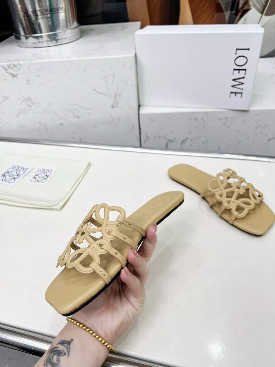 Timeless 3811 LOEWE Slippers For Women