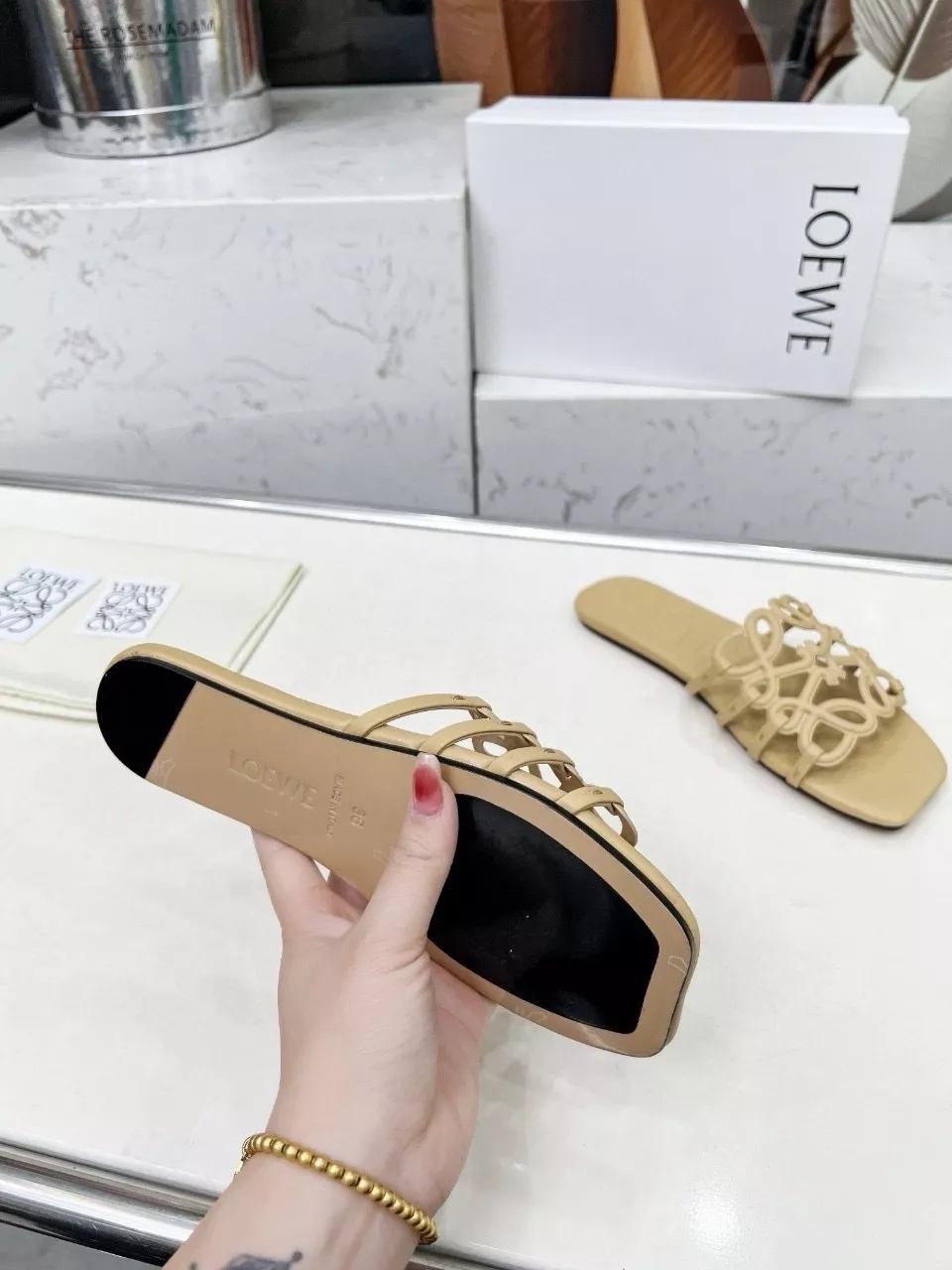 Timeless 3811 LOEWE Slippers For Women