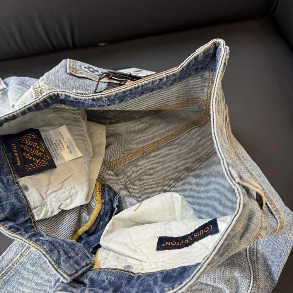Timeless 3860 Louis Vuitton LV Jeans For Men