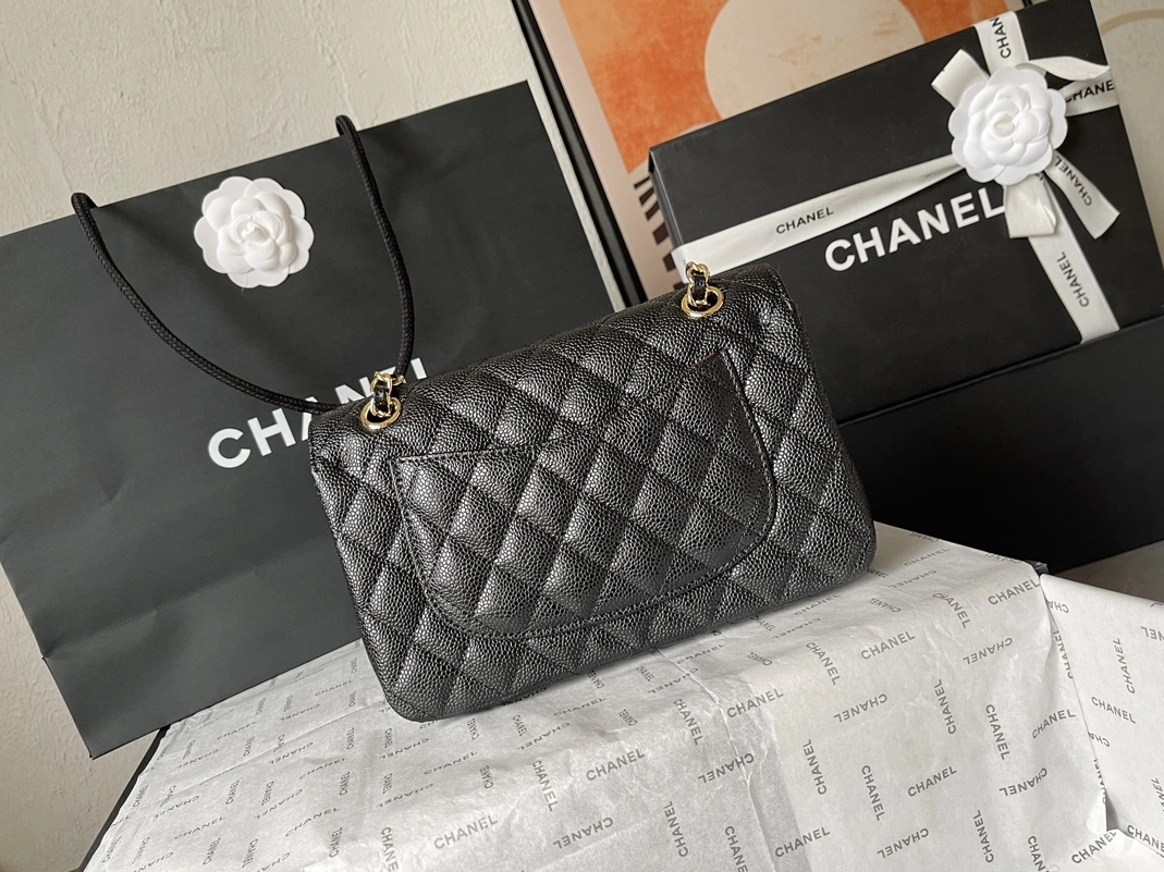 Timeless 3945 Chanel AAA Quality Messenger Bags For Women
