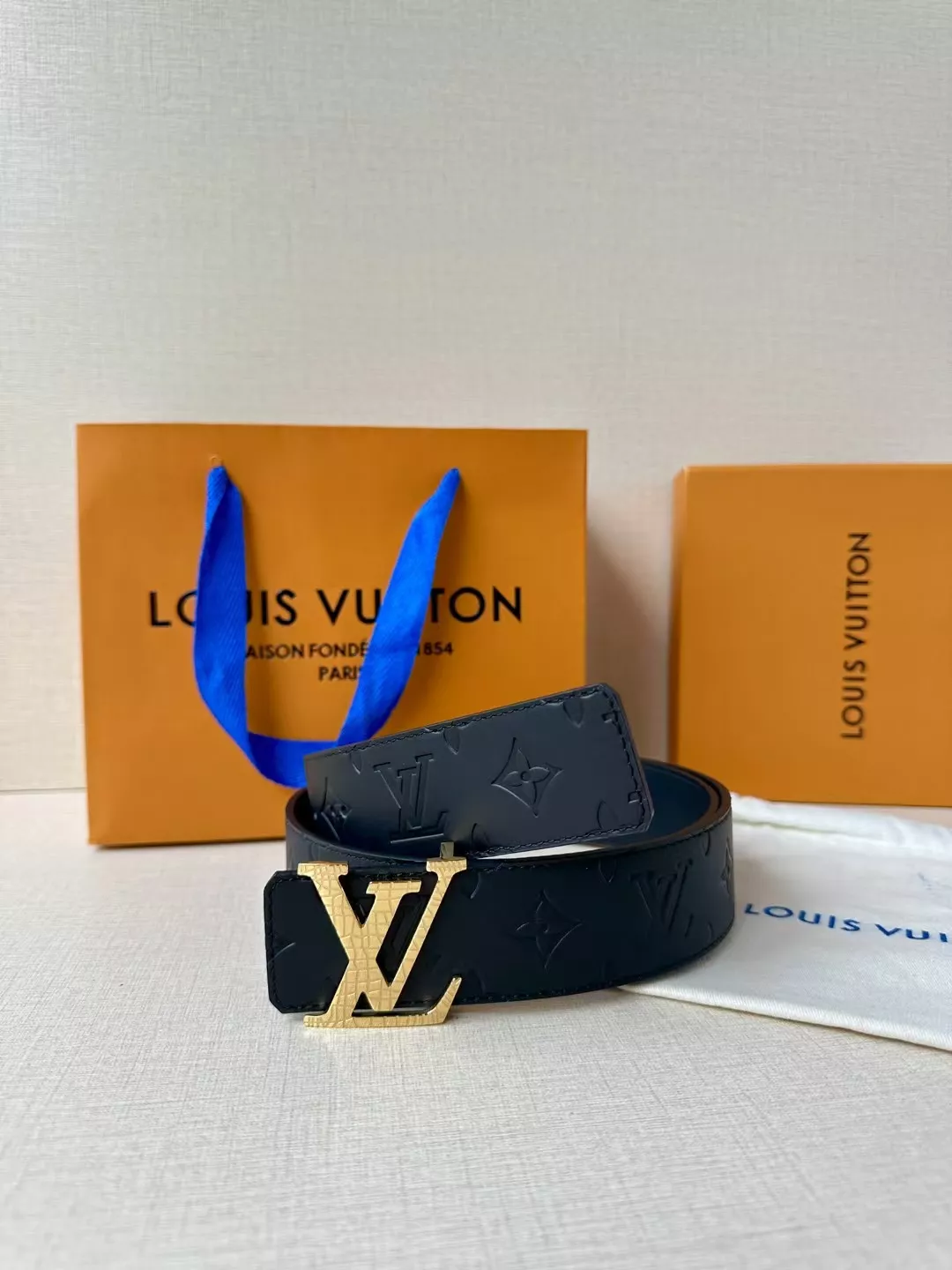Timeless 4125 Louis Vuitton AAA Quality Belts In 4.0cm For Men