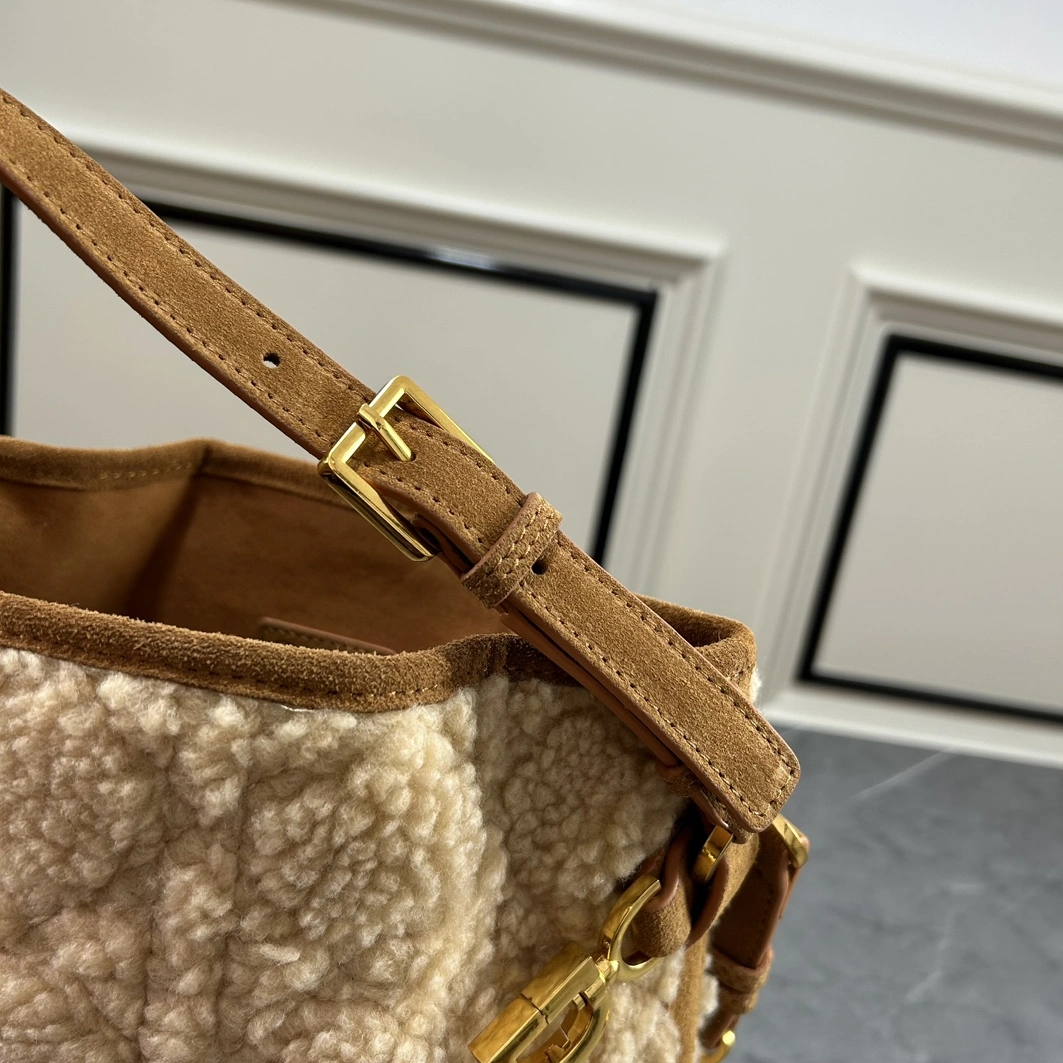 Timeless 4159 Christian Dior AAA Quality Messenger Bags For Women