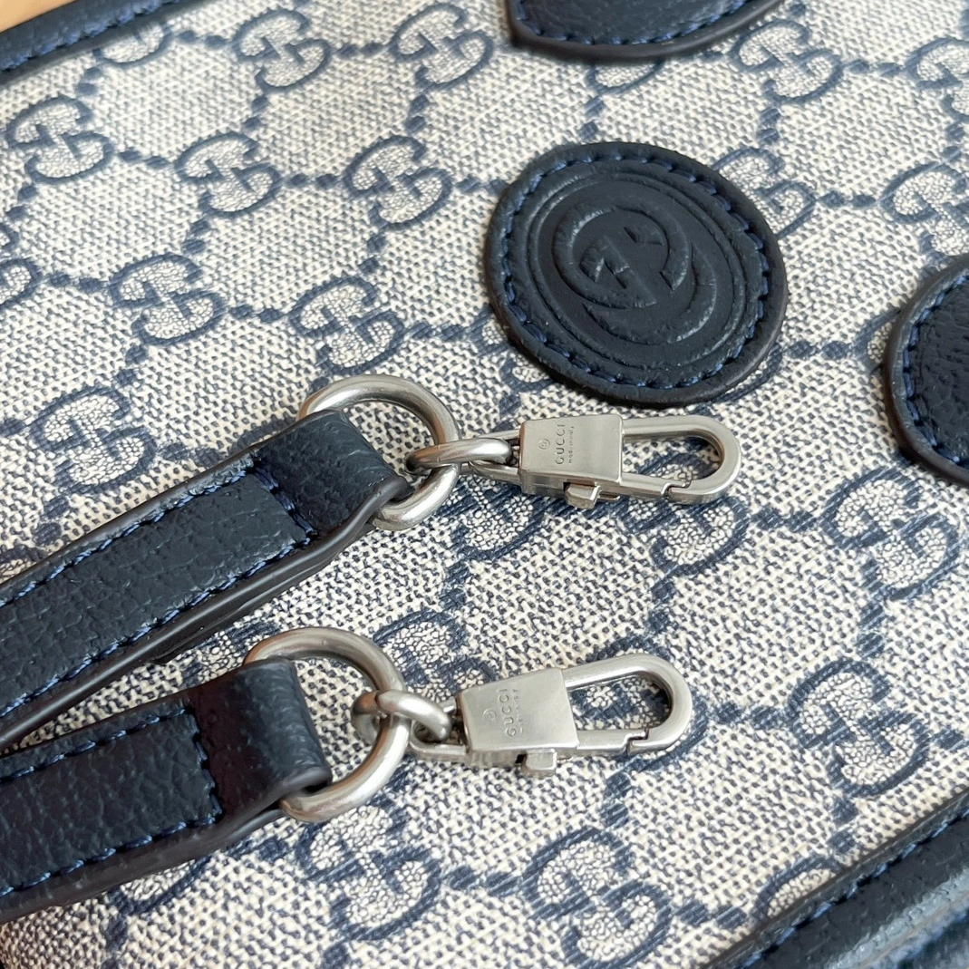 Timeless 4309 Gucci AAA Quality Messenger Bags For Women