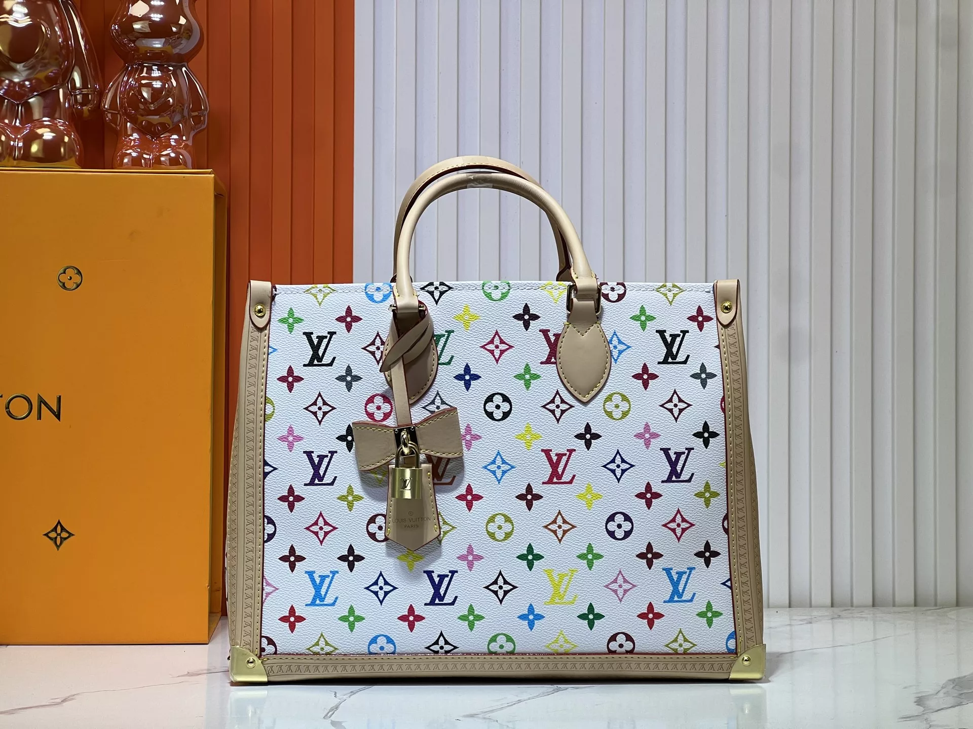 Timeless 449 Louis Vuitton AAA Quality Handbags For Women