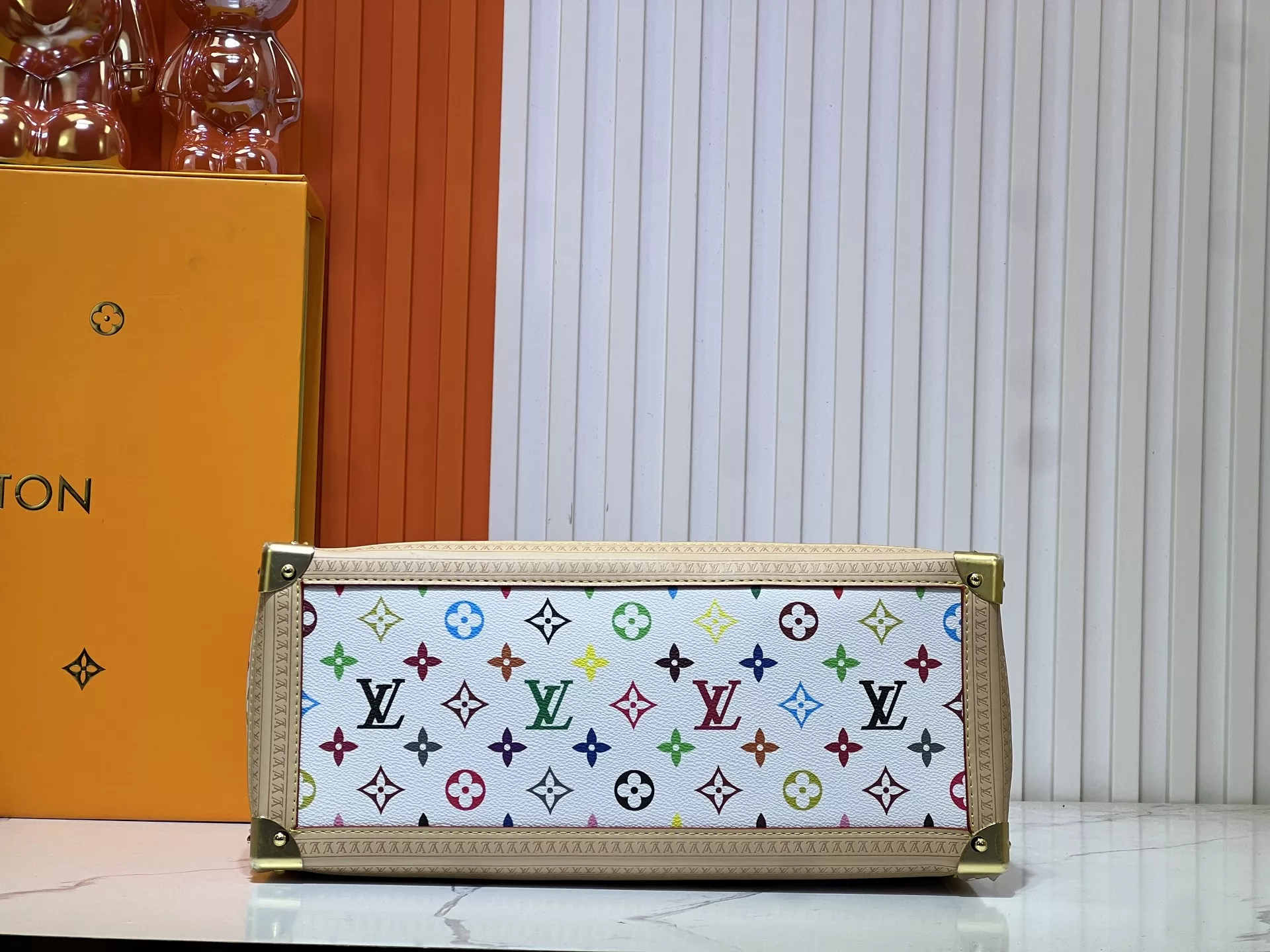 Timeless 449 Louis Vuitton AAA Quality Handbags For Women