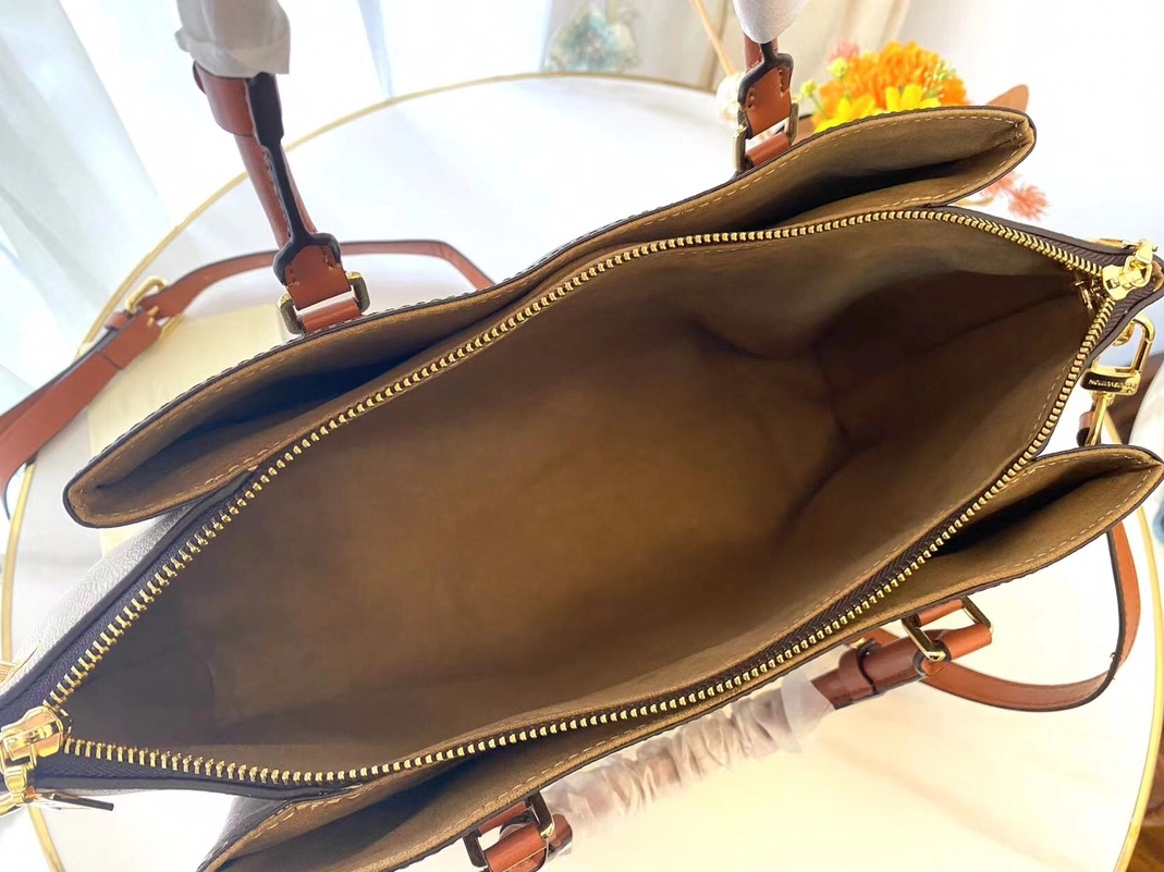 Timeless 4533 Louis Vuitton AAA Quality Handbags For Women