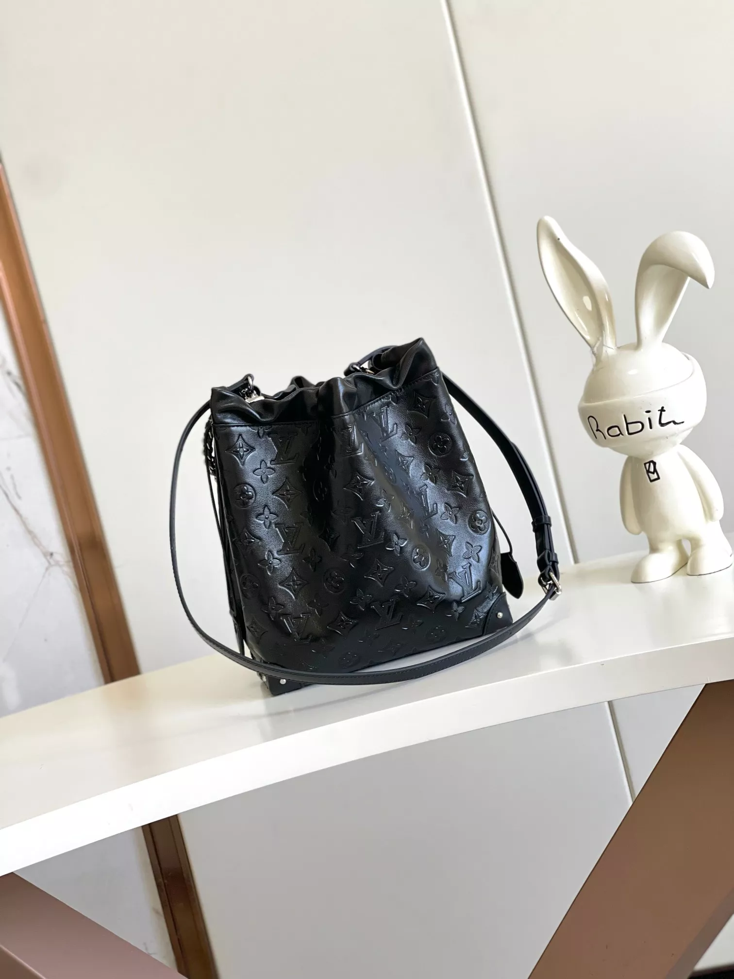 Timeless 4751 Louis Vuitton AAA Quality Shoulder Bags